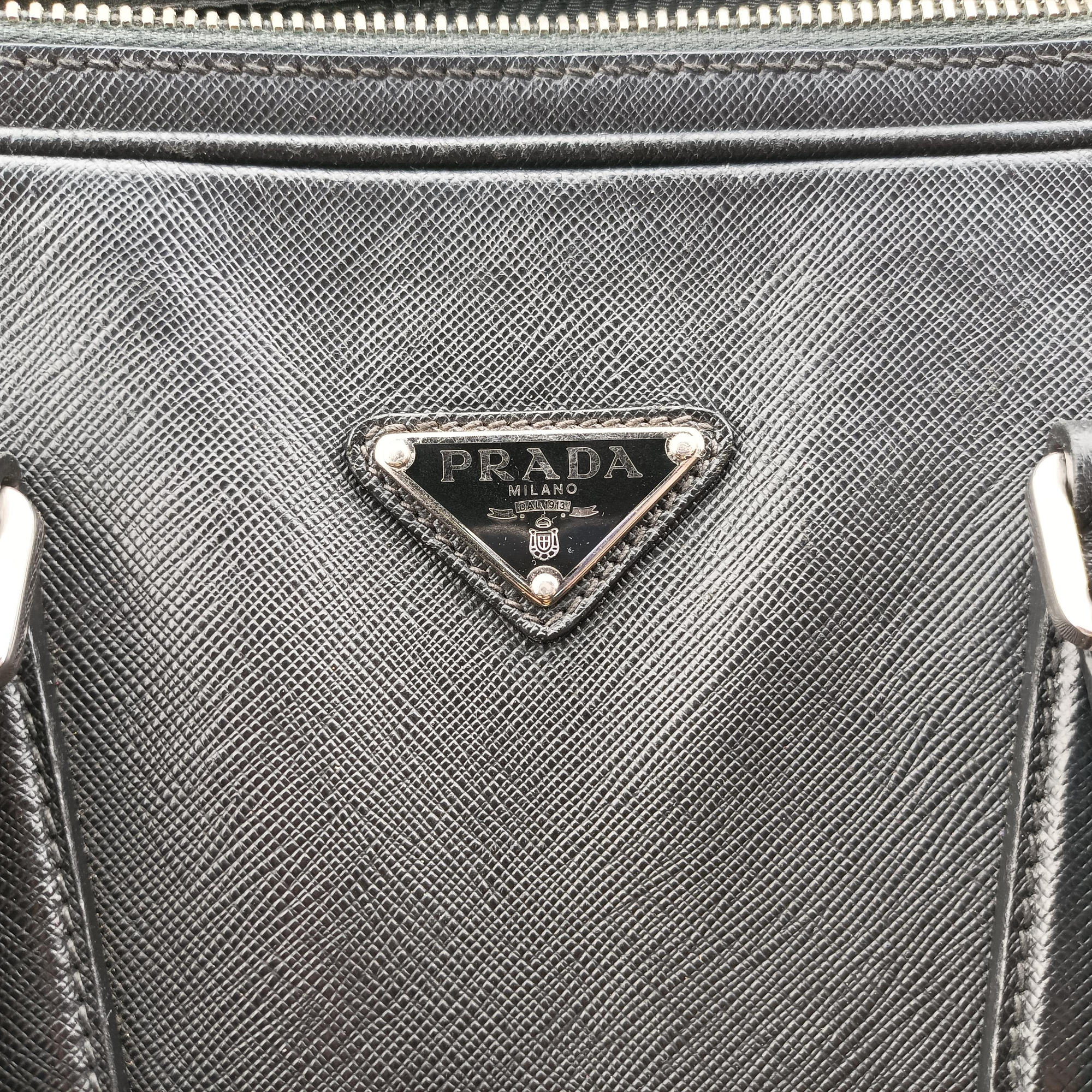 Pre-owned Prada Business Briefcase Black SAFFIANO Leather 2VE011 handbag | stylenewstar