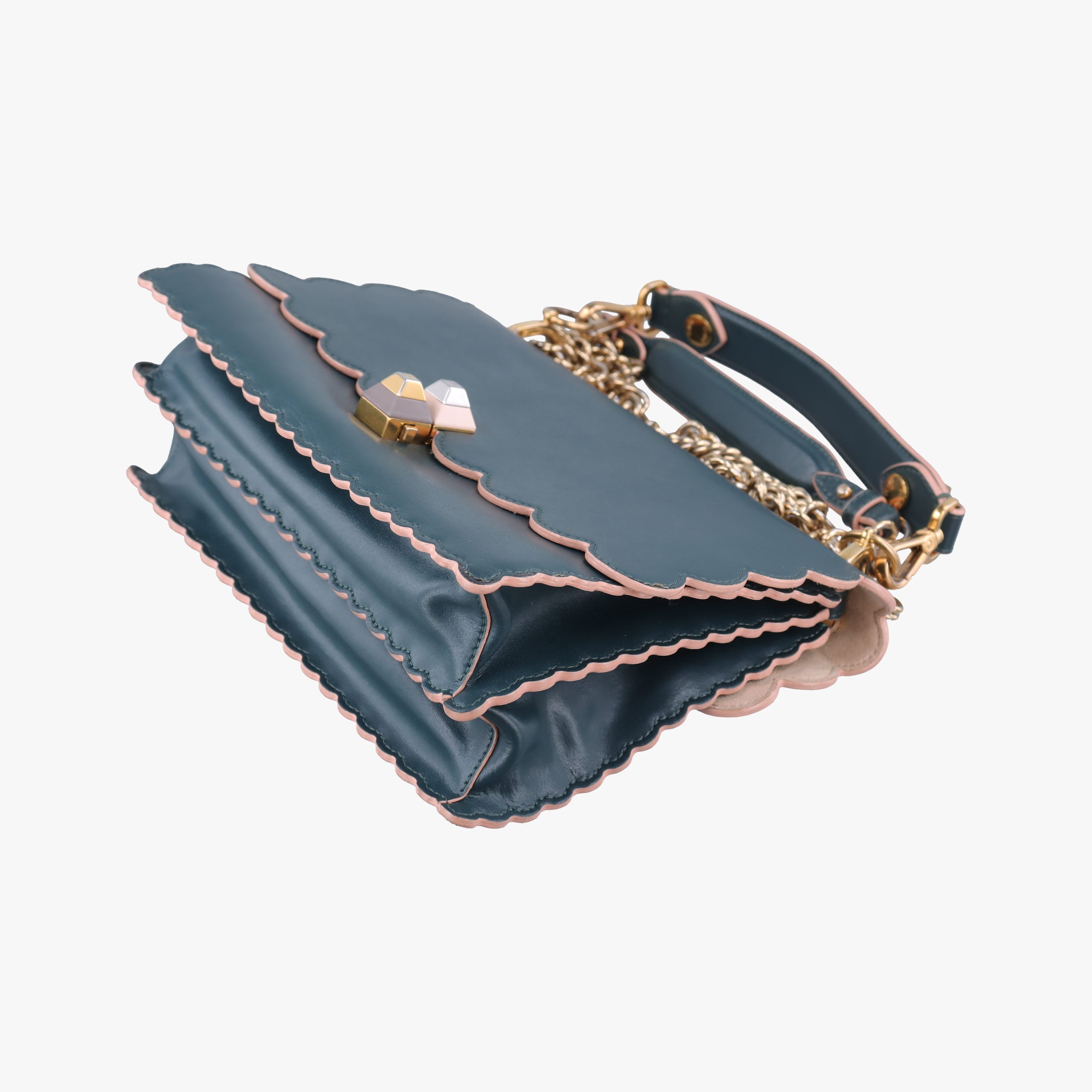 Pre-owned Fendi KAN I Green Leather 8BT283 shoulderbag | stylenewstar