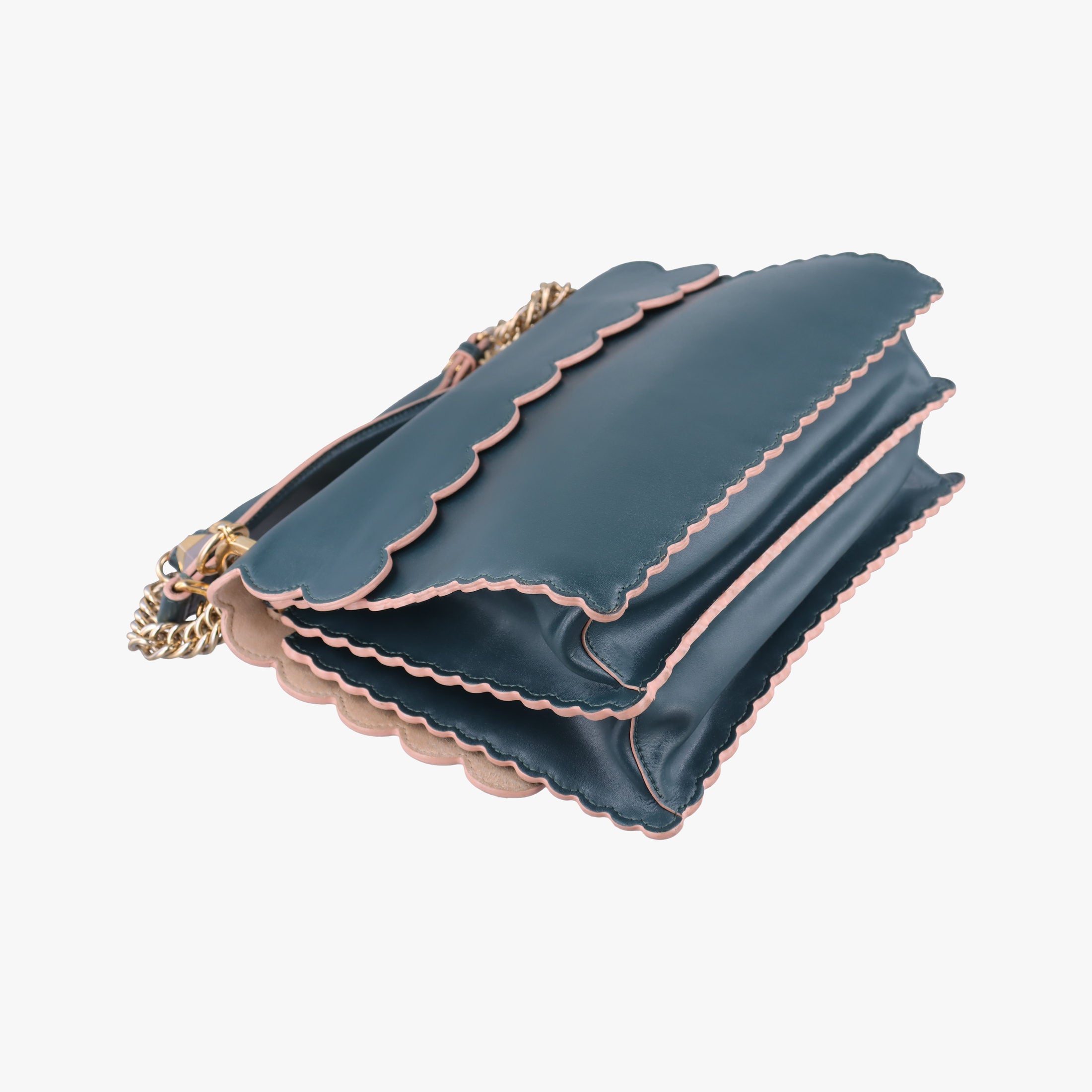Pre-owned Fendi KAN I Green Leather 8BT283 shoulderbag | stylenewstar