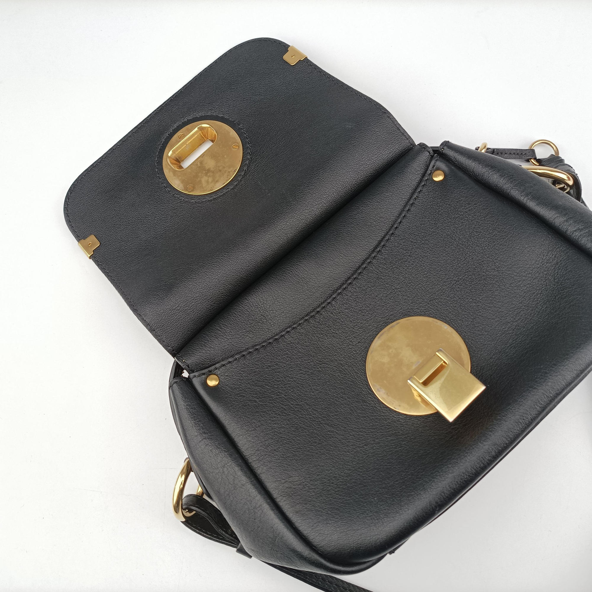Secondhand Chloe Indy Black Leather 3S0382-H7W shoulderbag | stylenewstar