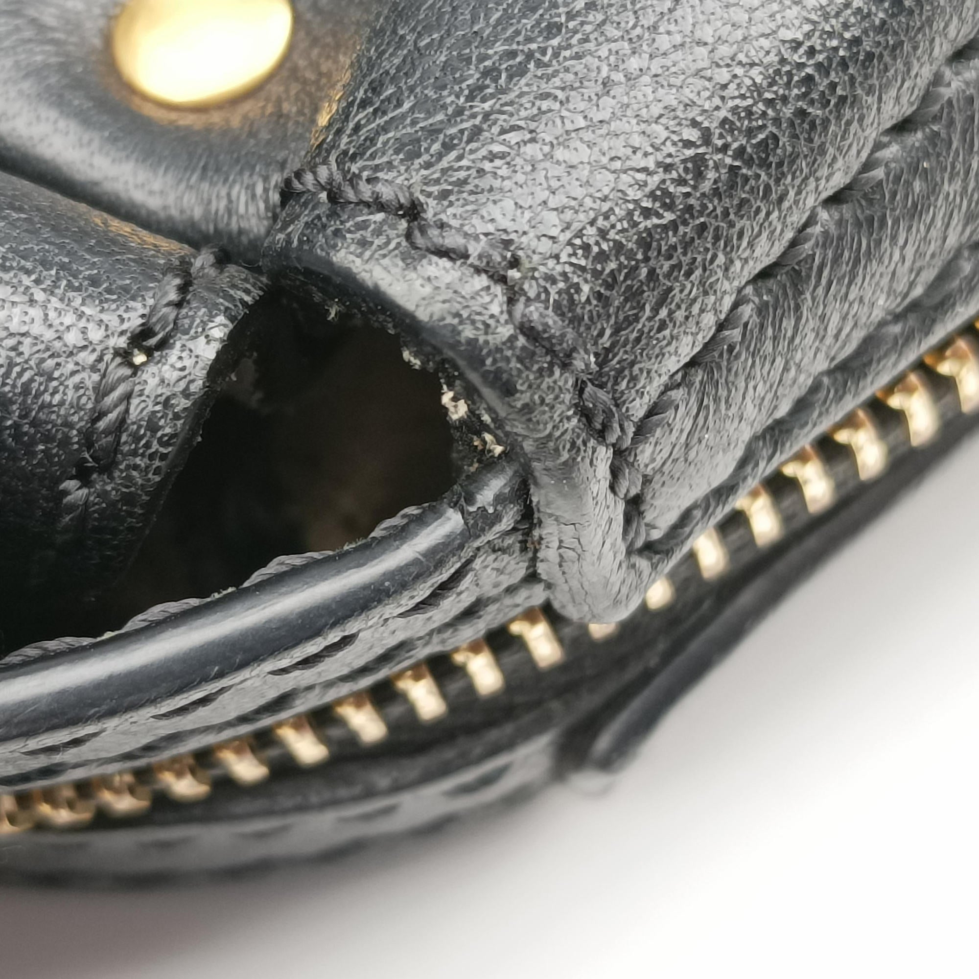 Secondhand Chloe Indy Black Leather 3S0382-H7W shoulderbag | stylenewstar