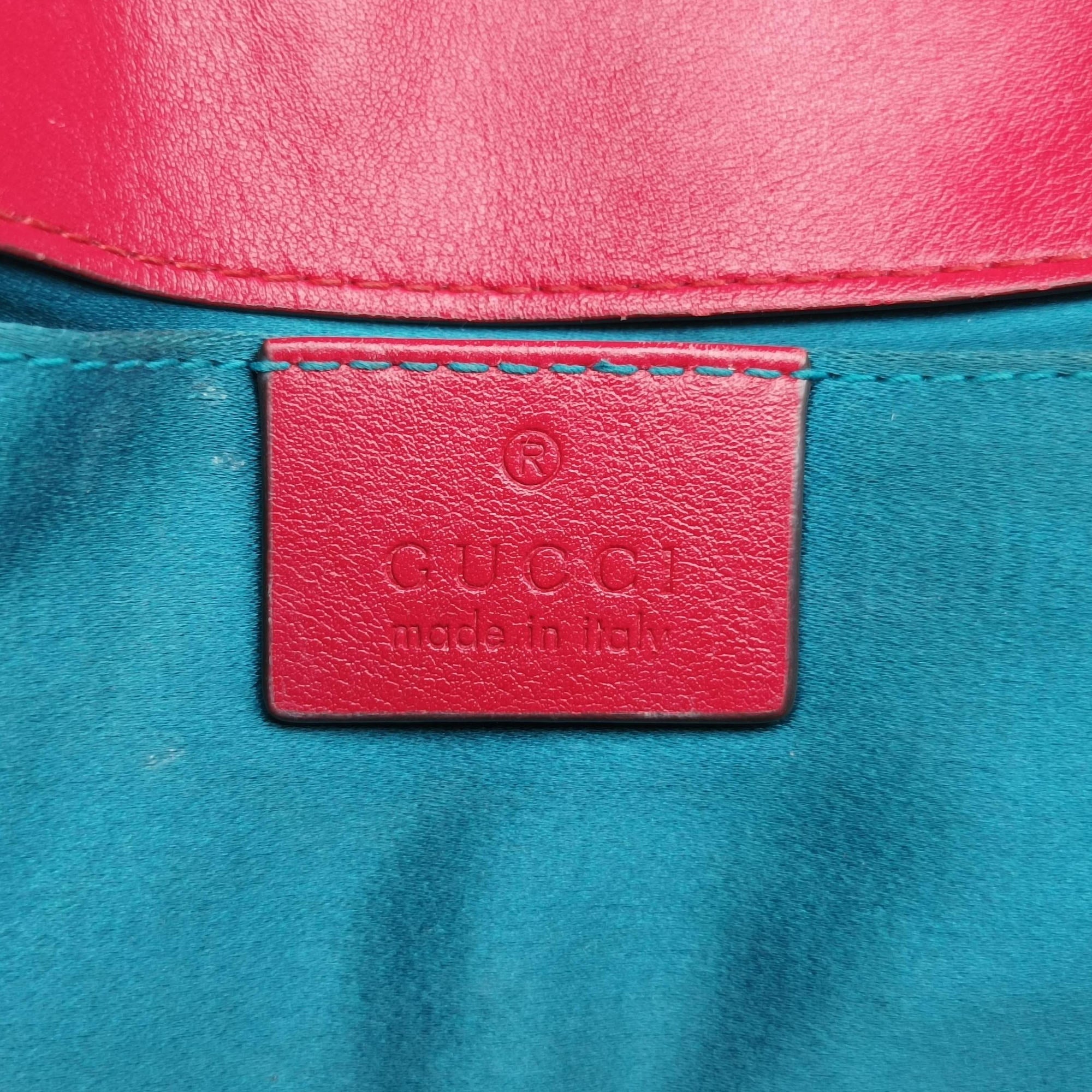 Pre-owned Gucci GG Marmont Red velour 446744 shoulderbag | stylenewstar