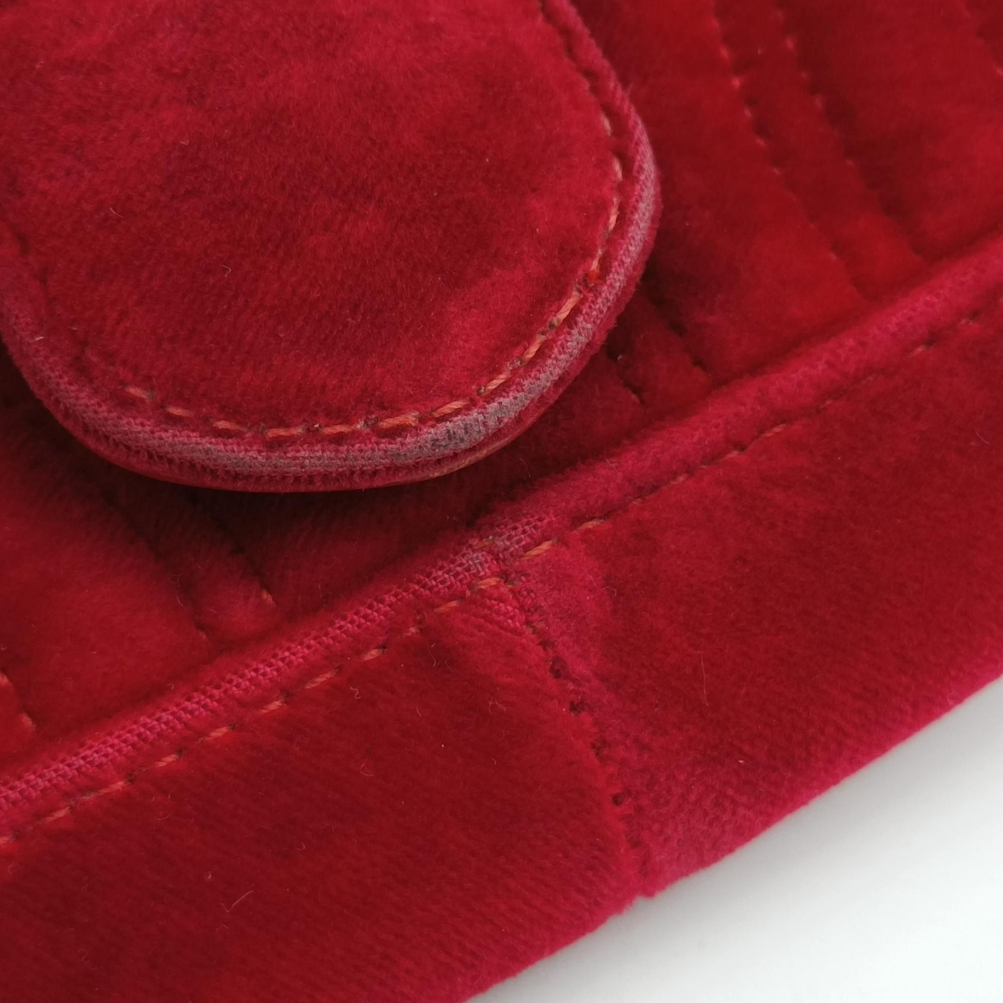 Pre-owned Gucci GG Marmont Red velour 446744 shoulderbag | stylenewstar