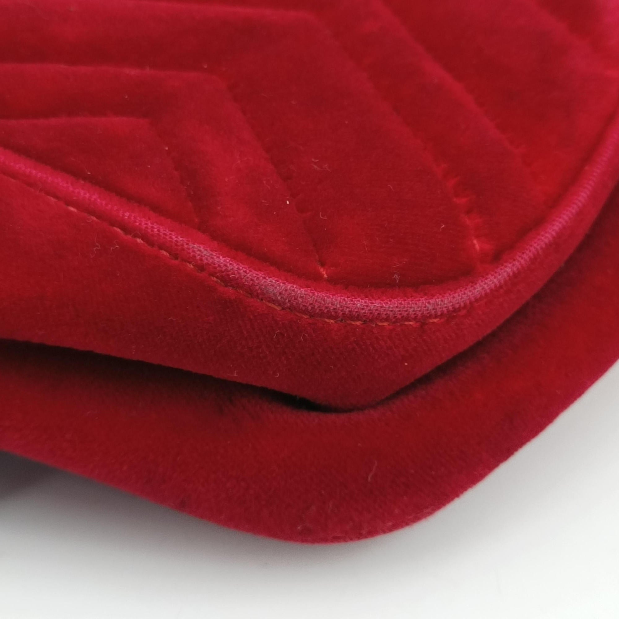 Pre-owned Gucci GG Marmont Red velour 446744 shoulderbag | stylenewstar