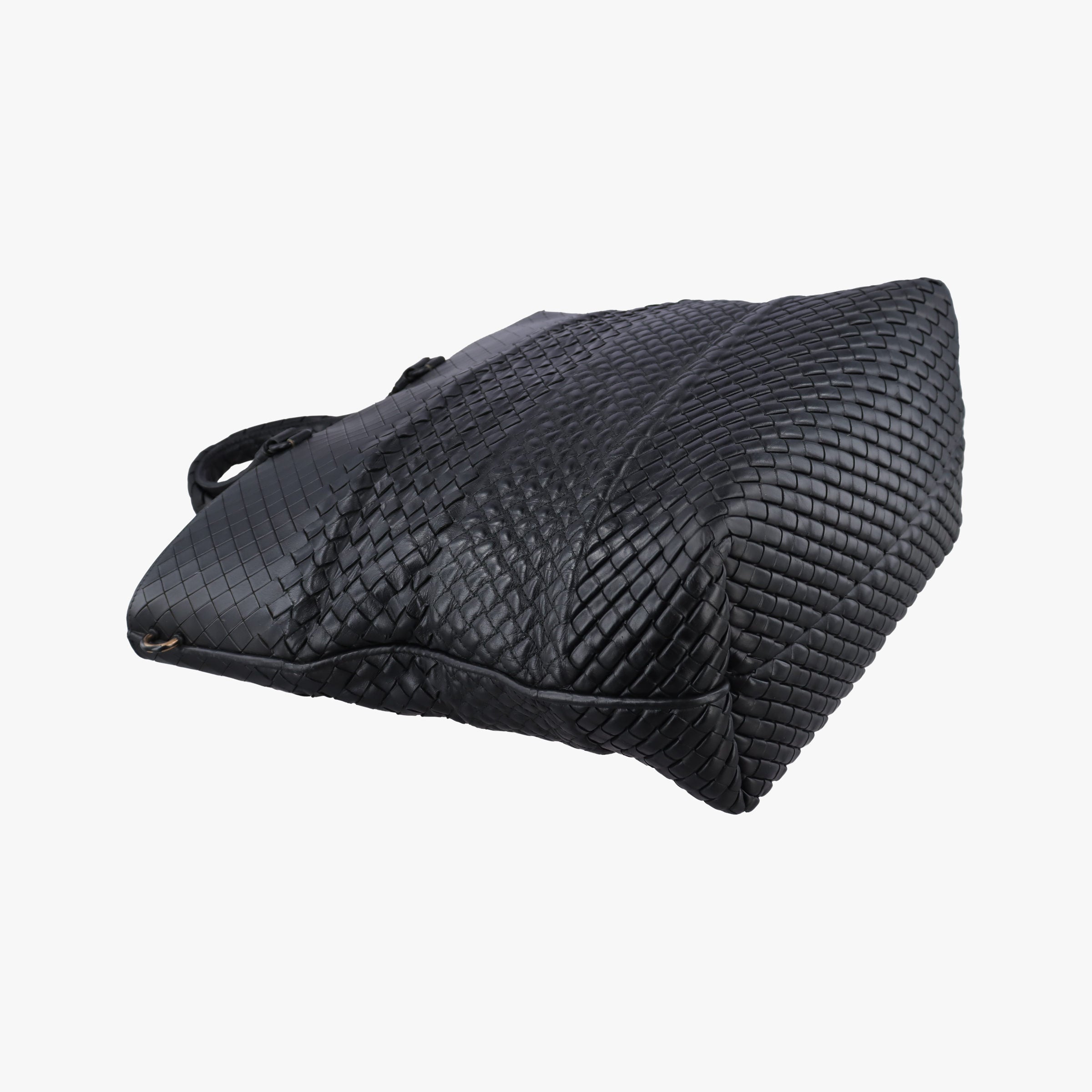 Pre-owned Bottega Veneta Intrecciato Black lambskin  shoulderbag | stylenewstar