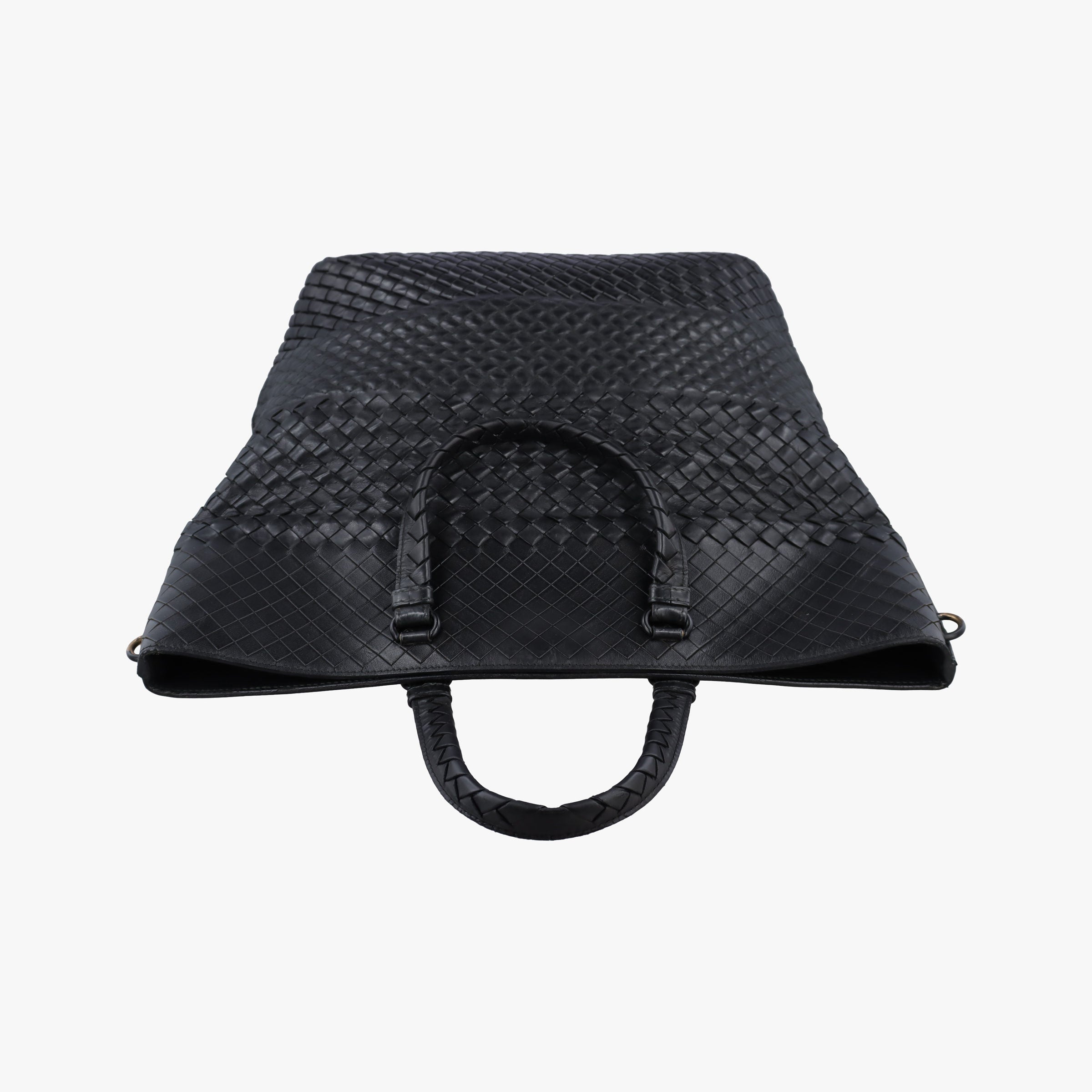 Pre-owned Bottega Veneta Intrecciato Black lambskin  shoulderbag | stylenewstar