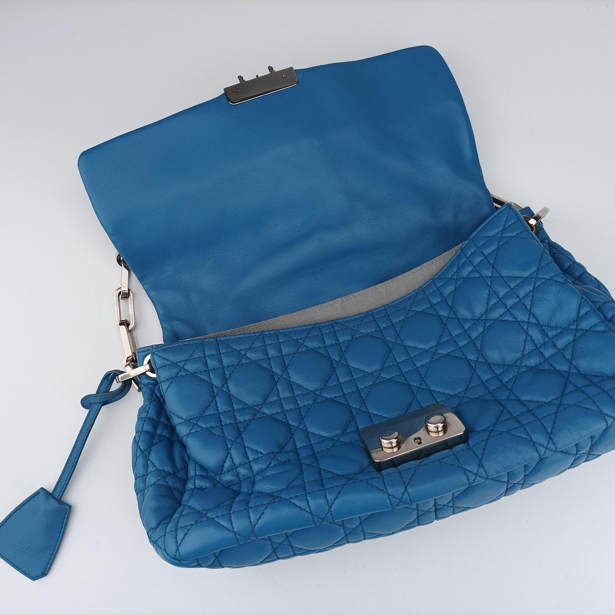 Pre-owned Christian Dior New Rock Cannage Blue Lambskin  shoulderbag | stylenewstar