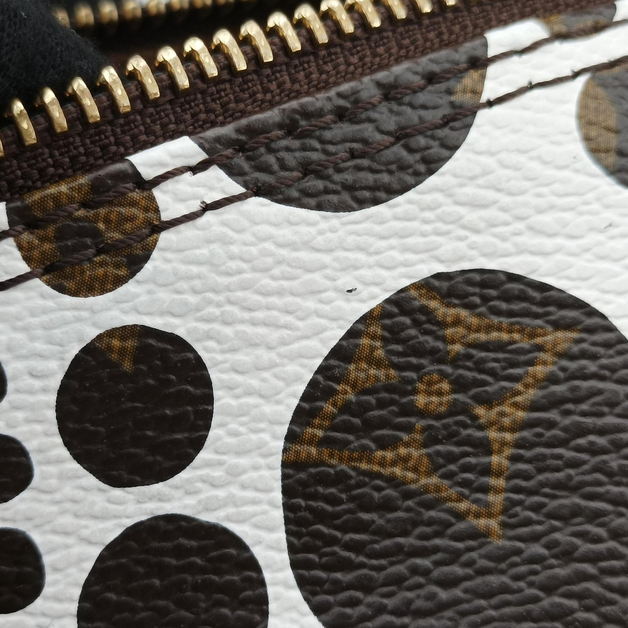 Pre-owned Louis Vuitton Papillon GM White × Brown Monogram Pumpkin Dots M40687 handbag | stylenewstar