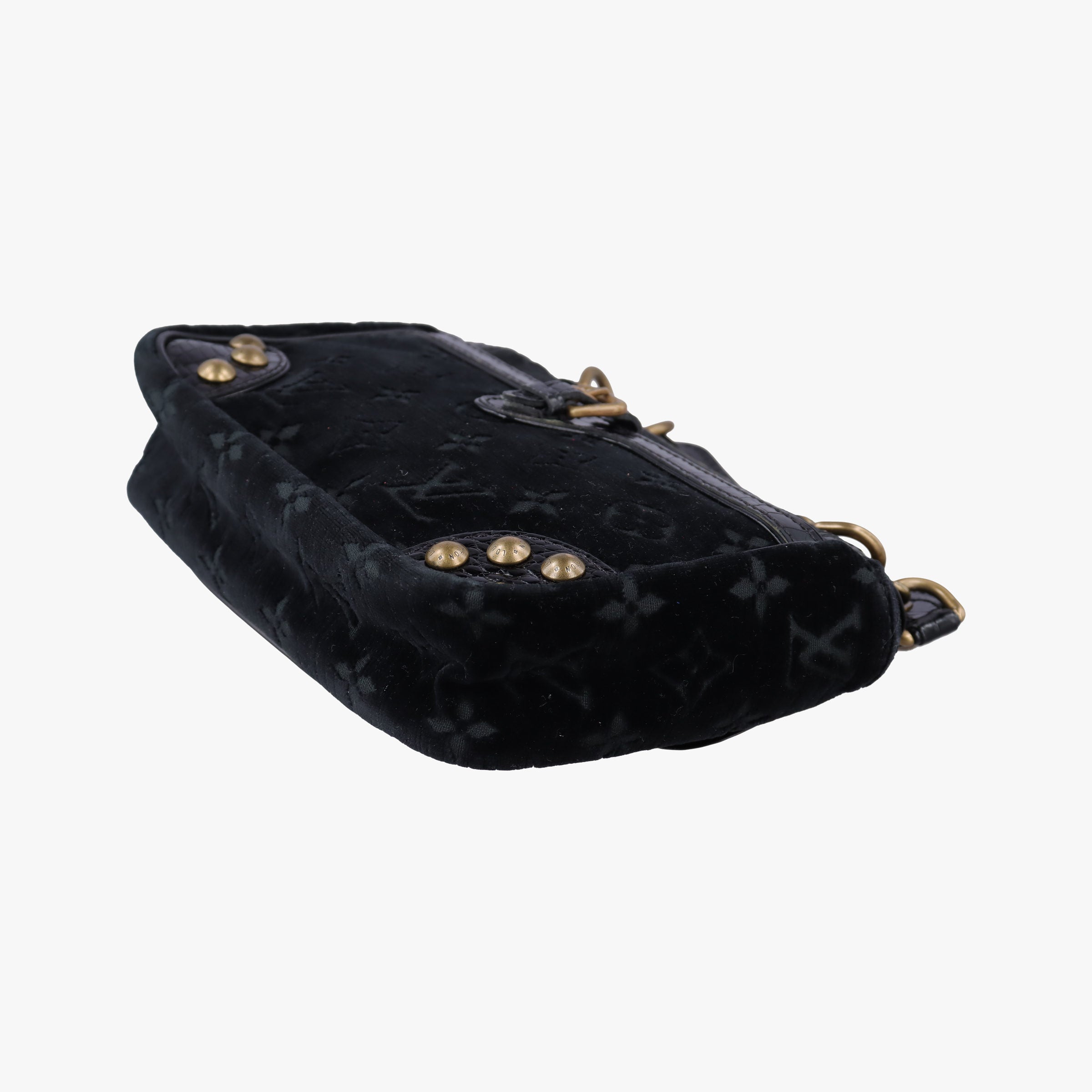 Pre-owned Louis Vuitton Irvine black Velour×Alligator M92733 shoulderbag | stylenewstar