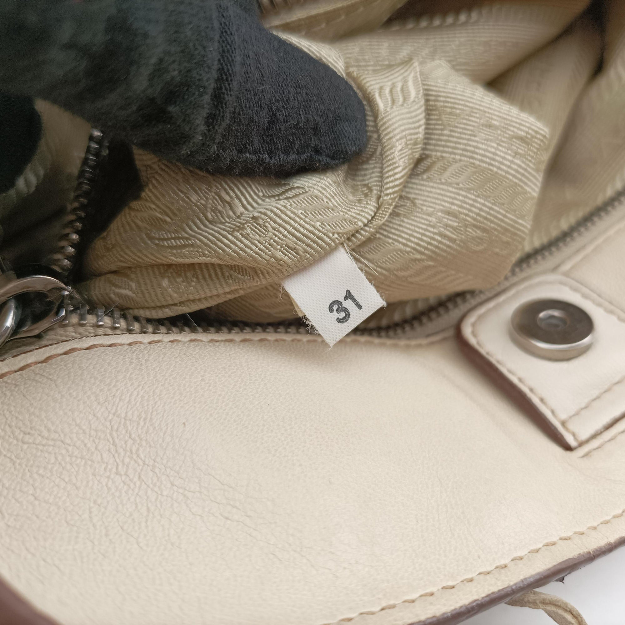 Pre-owned Prada fringe Beige Leather BN1509 shoulderbag | stylenewstar