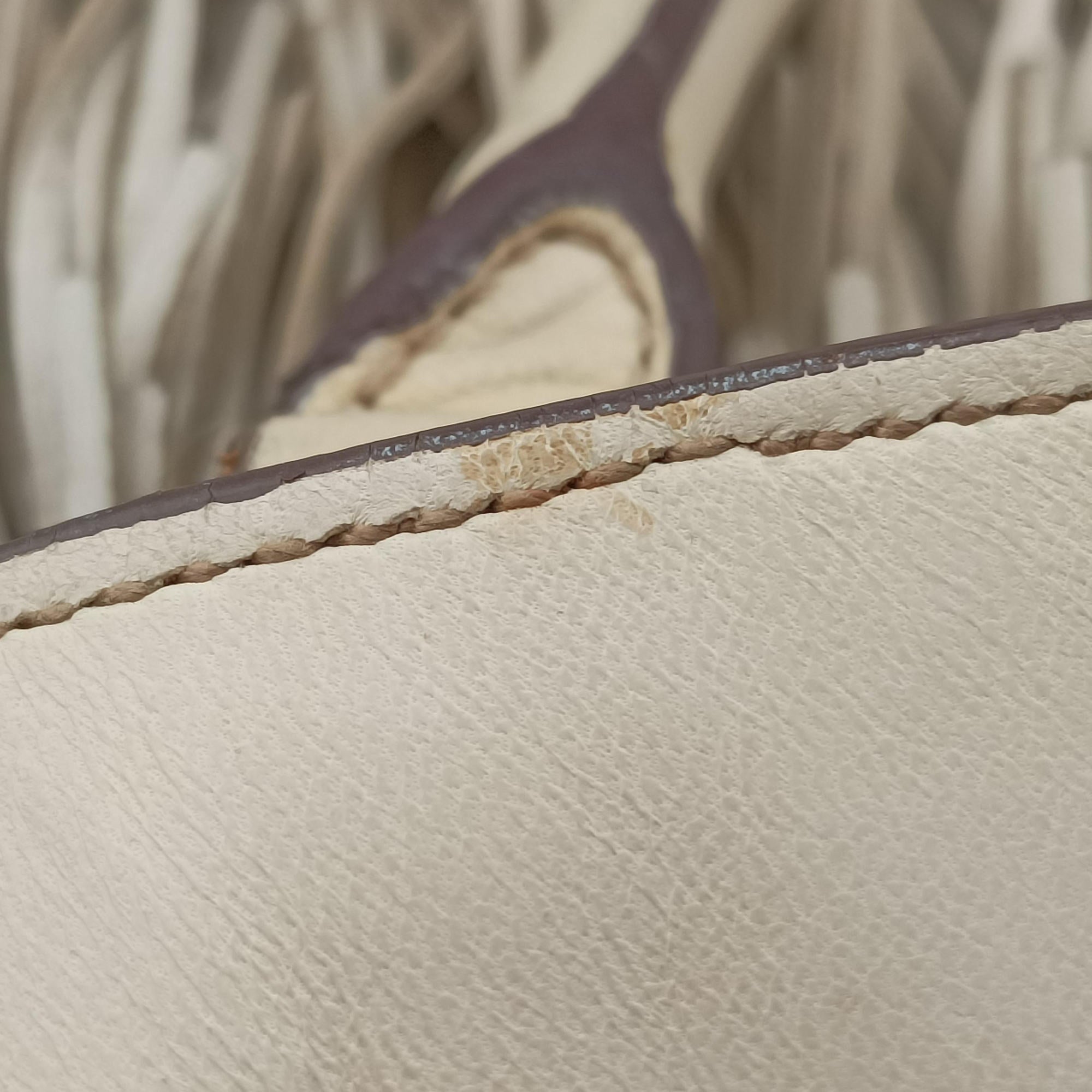 Pre-owned Prada fringe Beige Leather BN1509 shoulderbag | stylenewstar