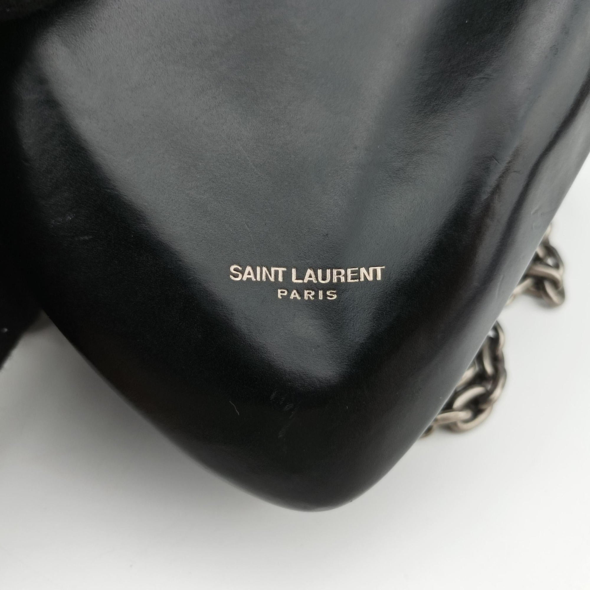 Pre-owned Yves Saint Laurent Love box heart Black Leather 564323 shoulderbag | stylenewstar