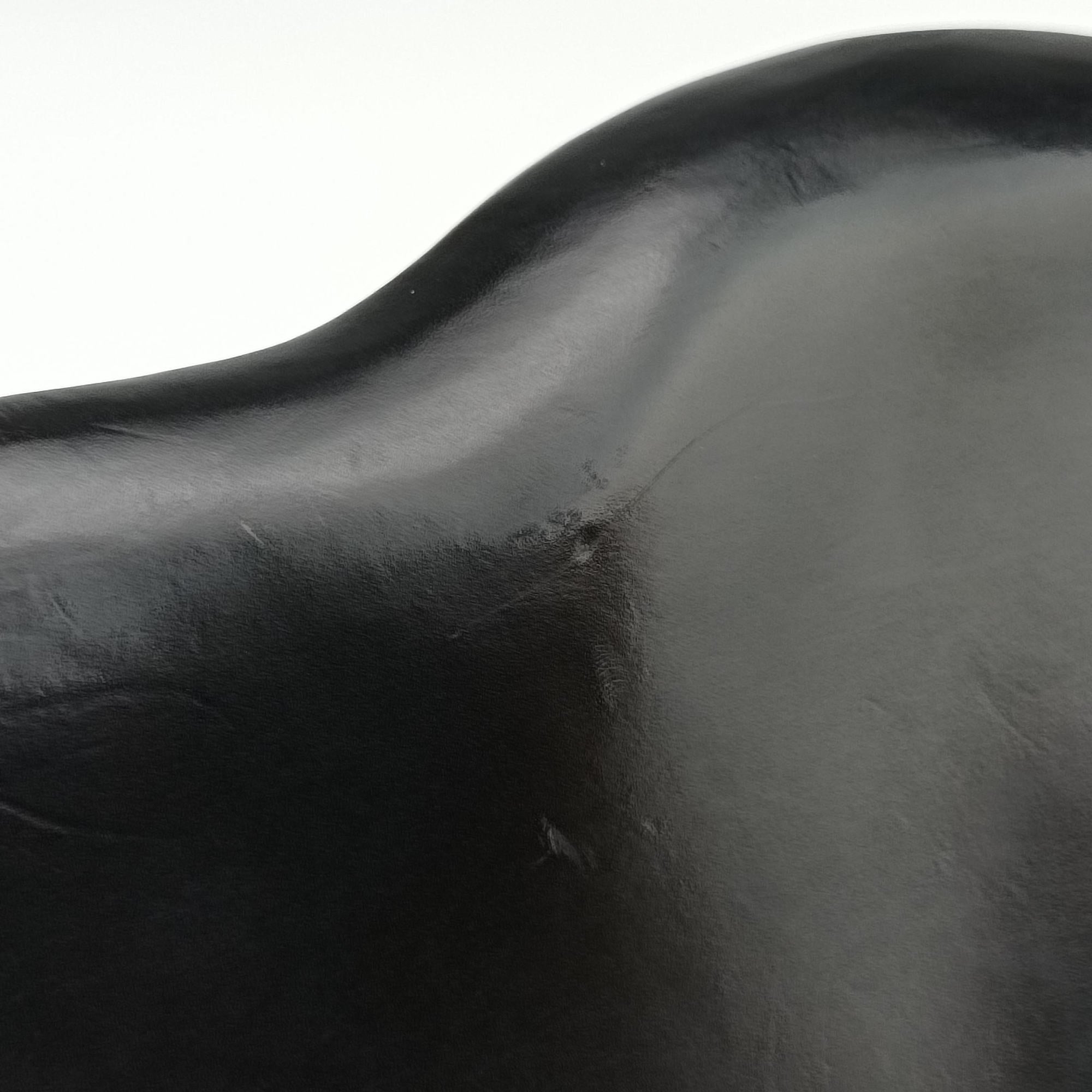 Pre-owned Yves Saint Laurent Love box heart Black Leather 564323 shoulderbag | stylenewstar