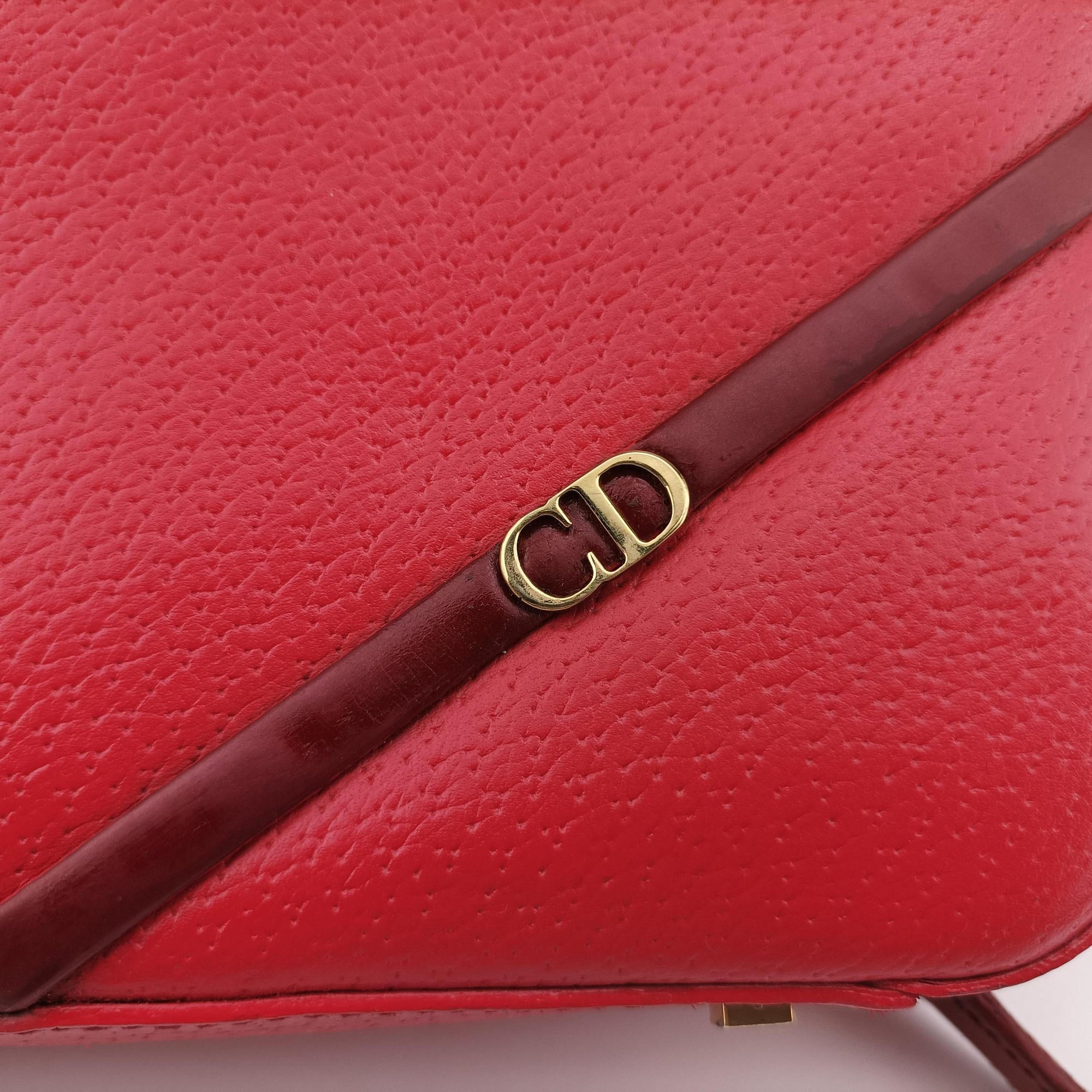 Pre-owned Christian Dior CD Logo Red Leather  handbag | stylenewstar