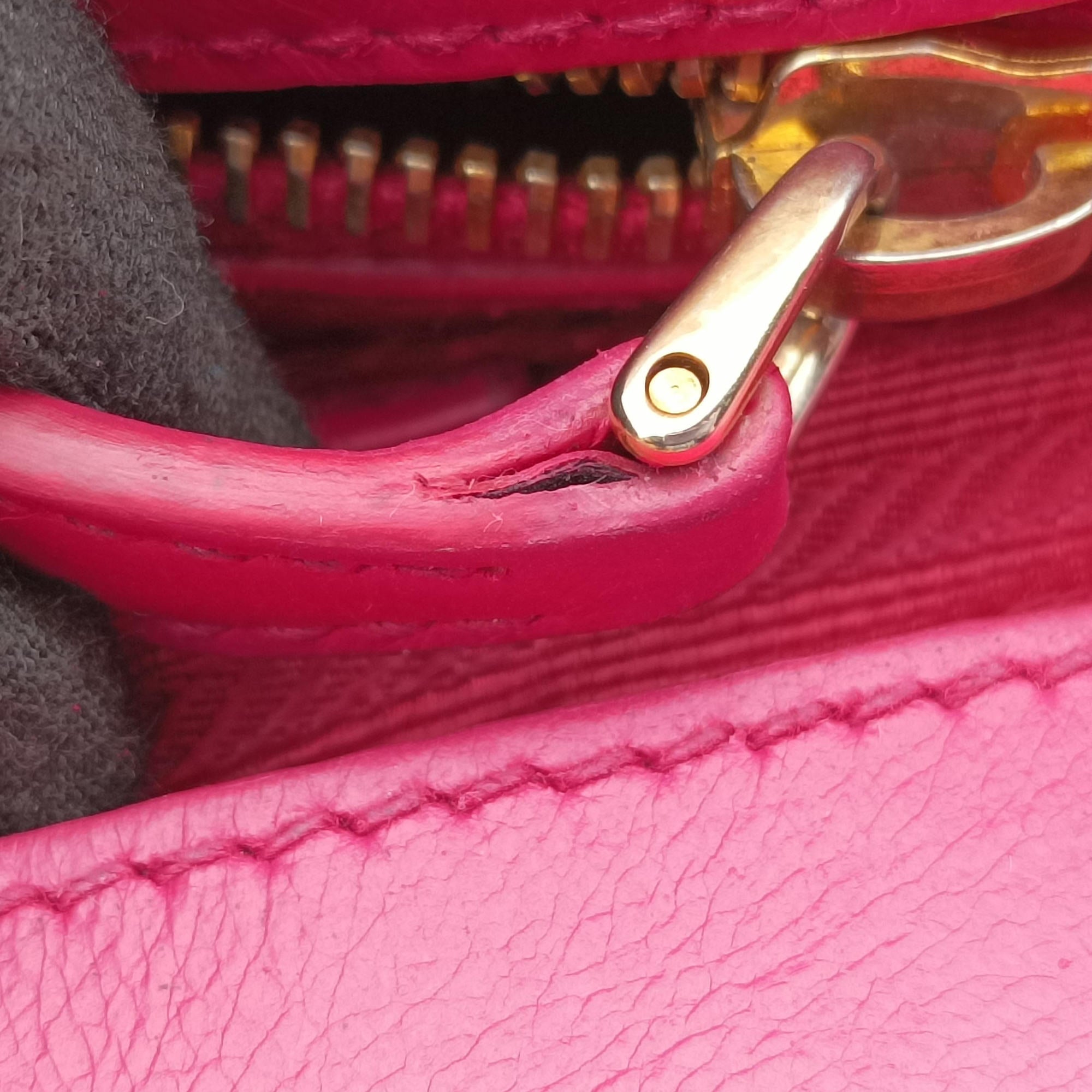 Vintage Prada Triangle Logo Plate Rose Leather  handbag | stylenewstar