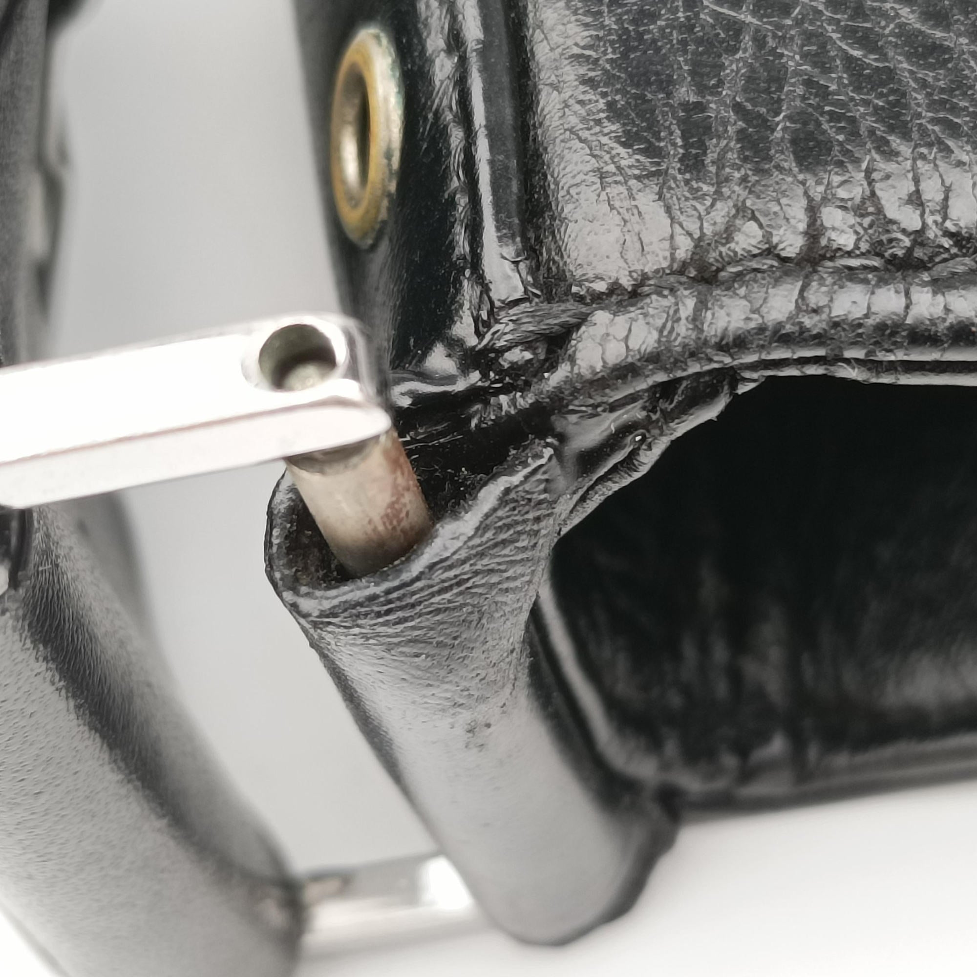 Pre-owned Christian Dior Street Chic Columbus Black Leather  shoulderbag | stylenewstar