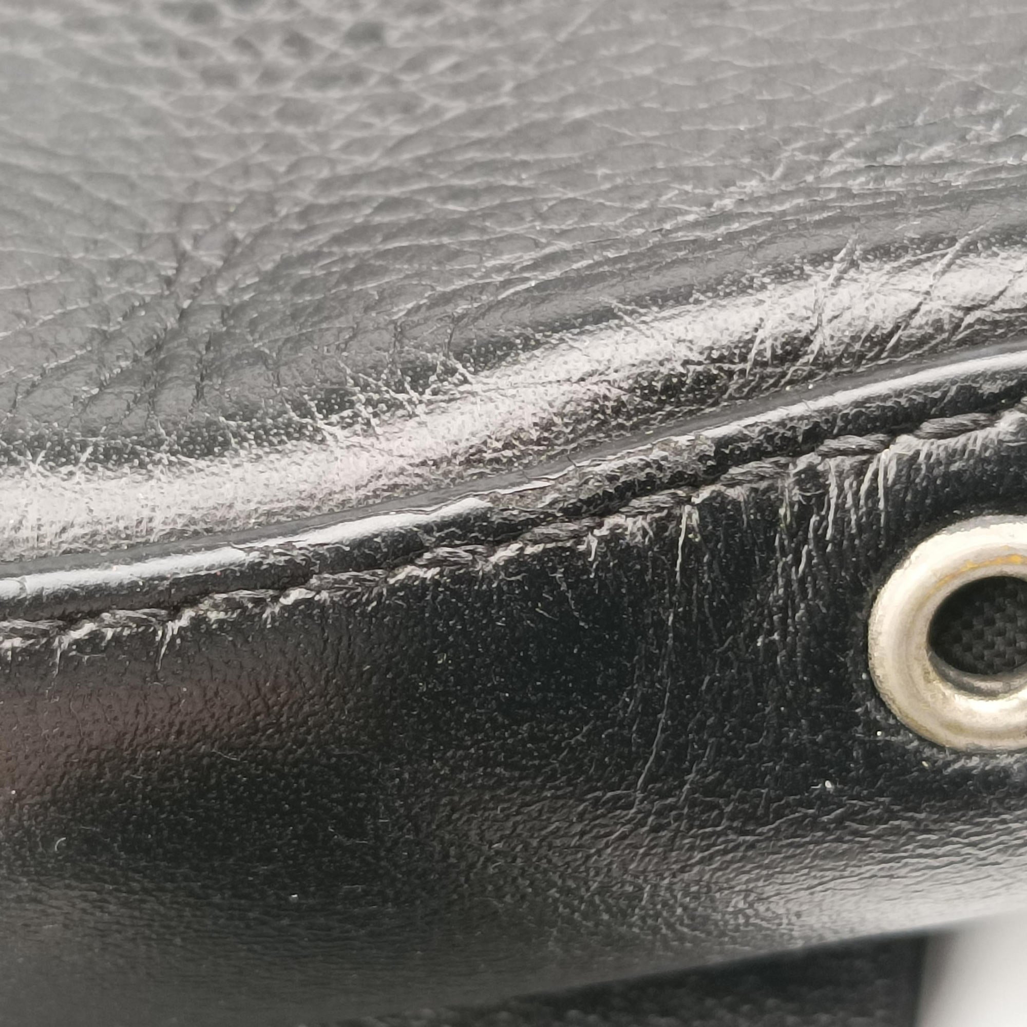 Pre-owned Christian Dior Street Chic Columbus Black Leather  shoulderbag | stylenewstar