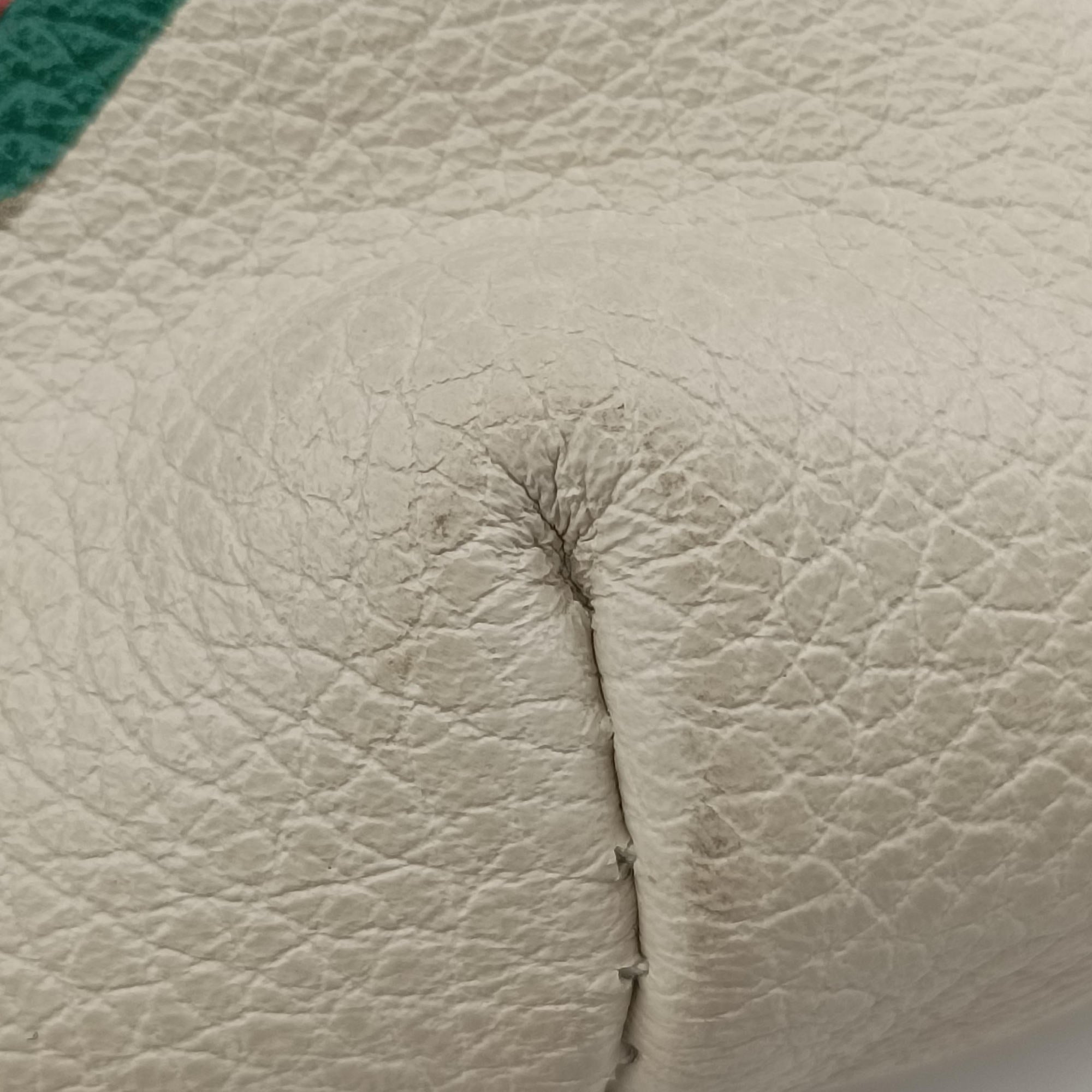 Pre-owned Gucci Gucci Print White Leather 527792 bum bag/waist bag | stylenewstar