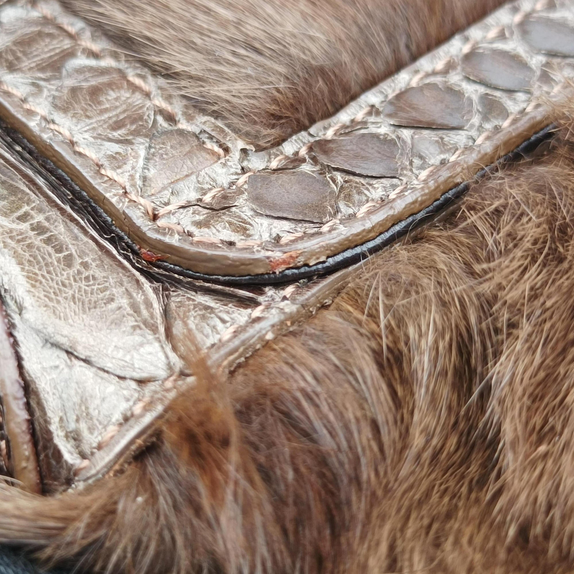 Pre-owned Fendi Chef Brown Mink Fur × Python 8BR445 handbag | stylenewstar