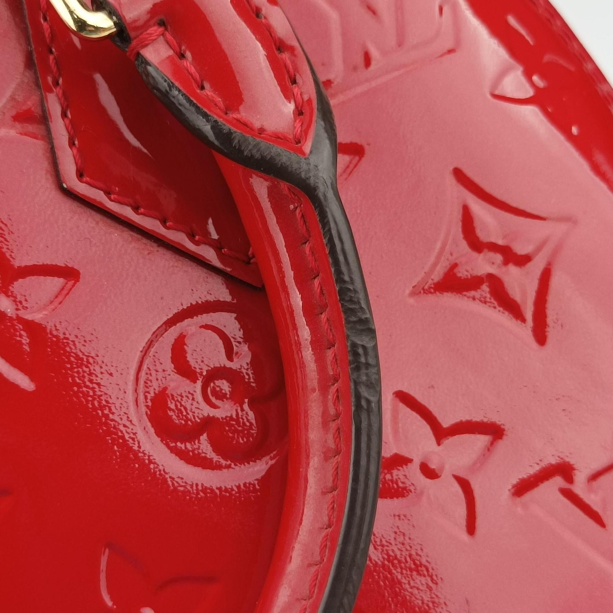 Vintage Louis Vuitton Alma BB CERISE Vernis M90174 shoulderbag | stylenewstar