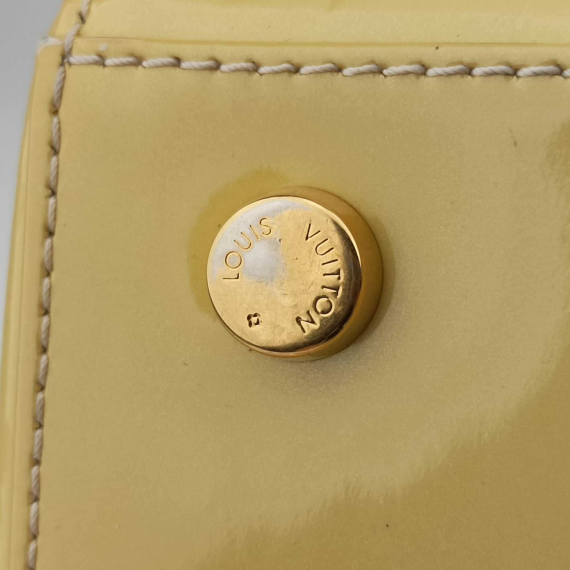 Pre-owned Louis Vuitton Brea MM Dunne Vernis M90180 handbag | stylenewstar