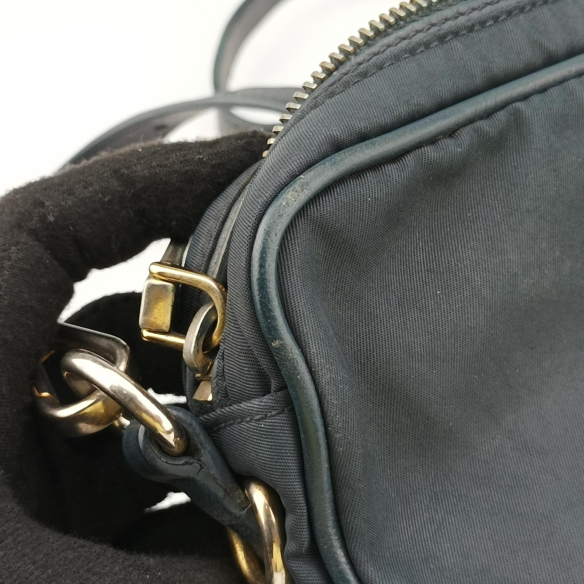 Secondhand Prada Camera bag Black nylon  shoulderbag | stylenewstar