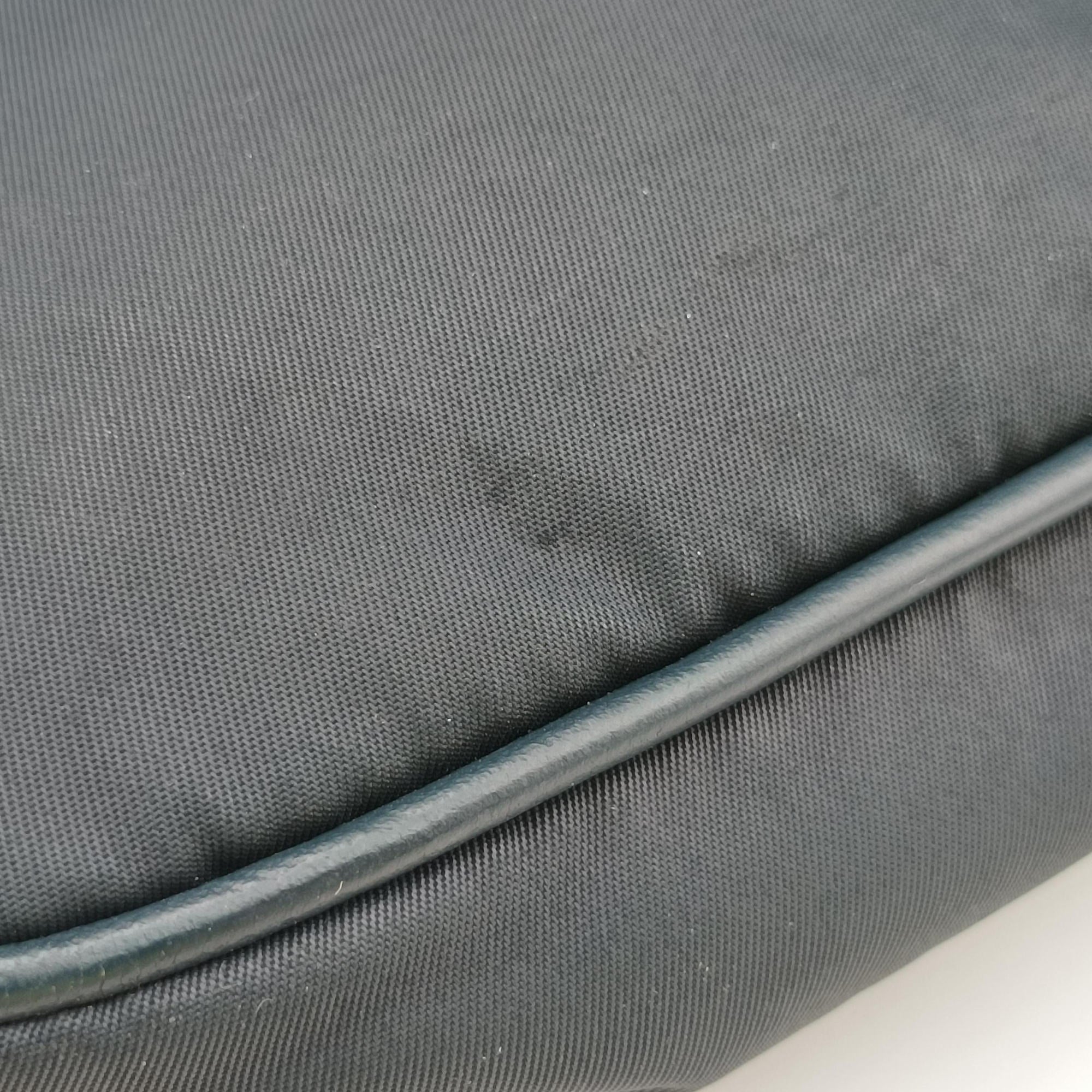 Secondhand Prada Camera bag Black nylon  shoulderbag | stylenewstar