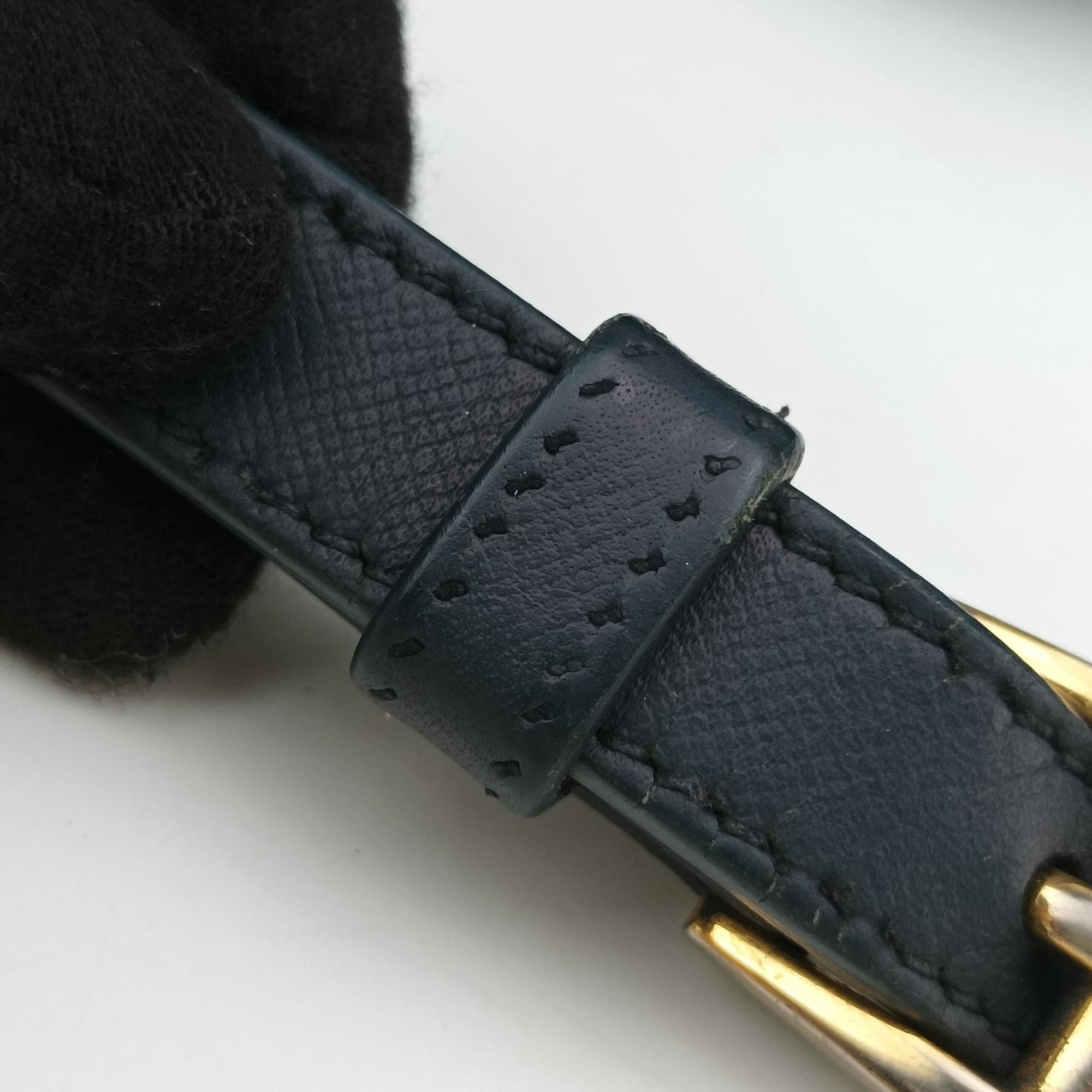 Secondhand Prada Camera bag Black nylon  shoulderbag | stylenewstar