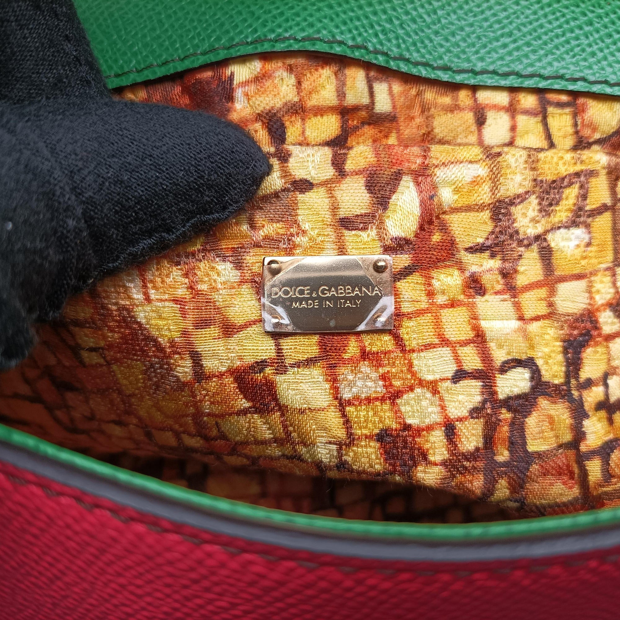 Pre-owned Dolce & Gabbana SICILY RedxGreen Leather  handbag | stylenewstar