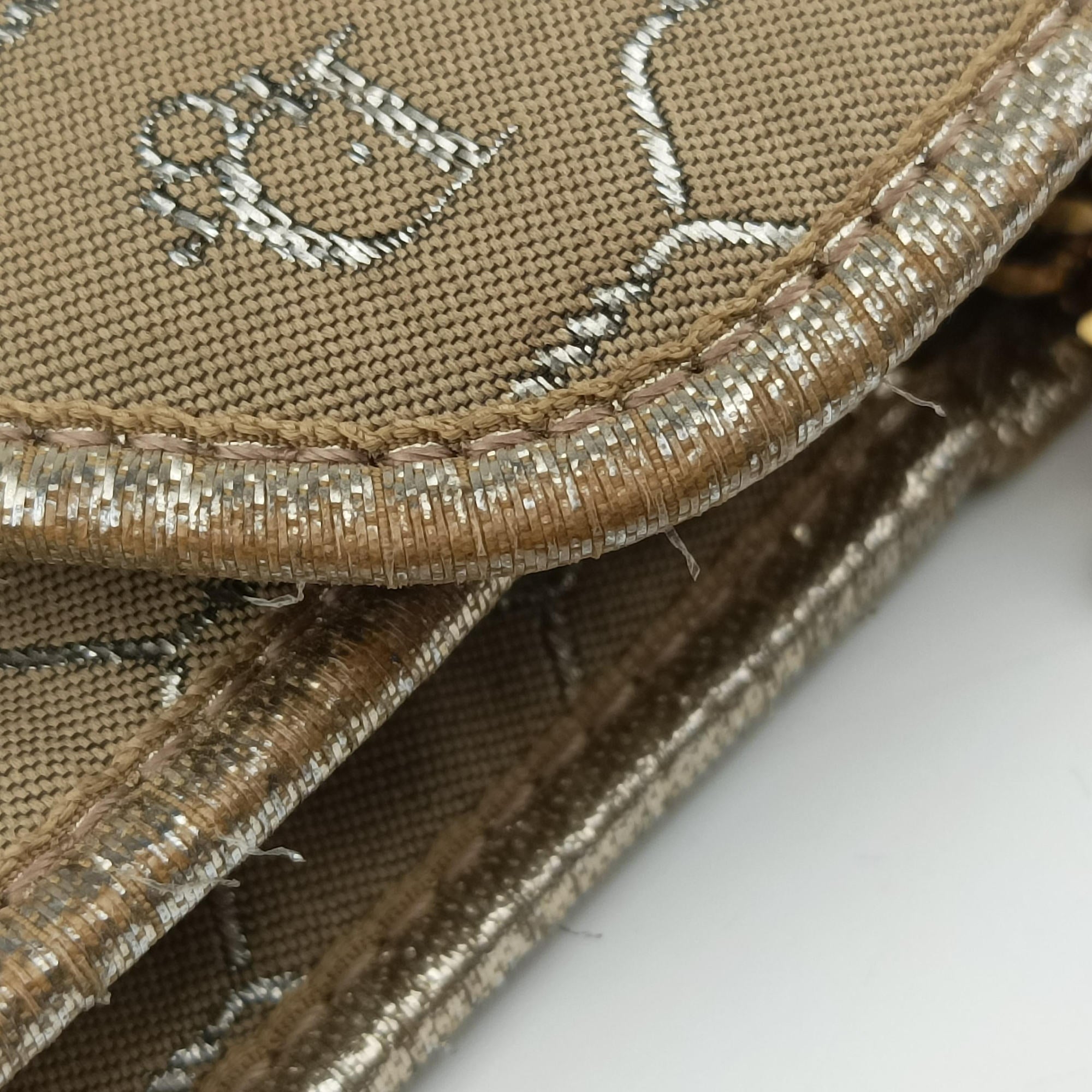 Pre-owned Christian Dior honeycomb pattern Beige canvas  shoulderbag | stylenewstar