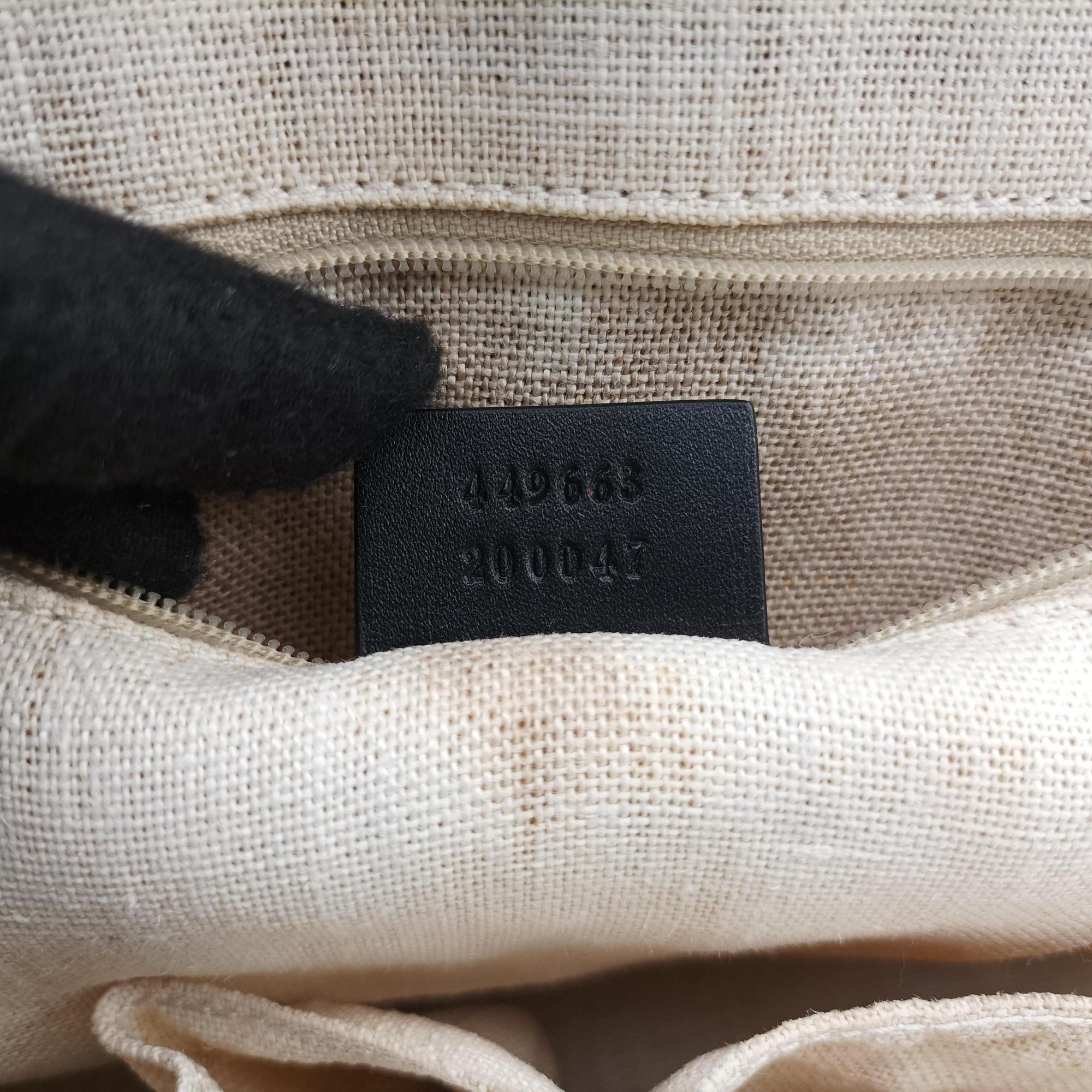 Secondhand Gucci Microguccissima Black Leather 449663 handbag | stylenewstar