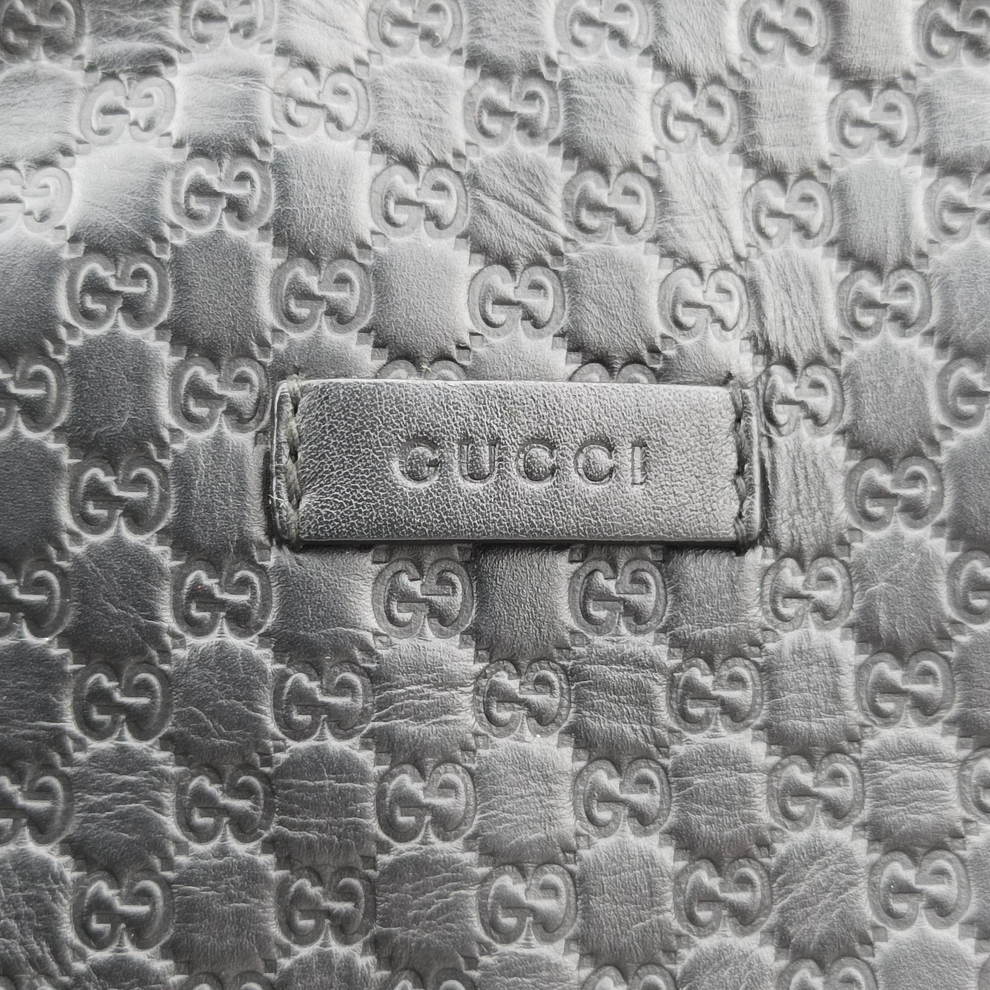 Secondhand Gucci Microguccissima Black Leather 449663 handbag | stylenewstar