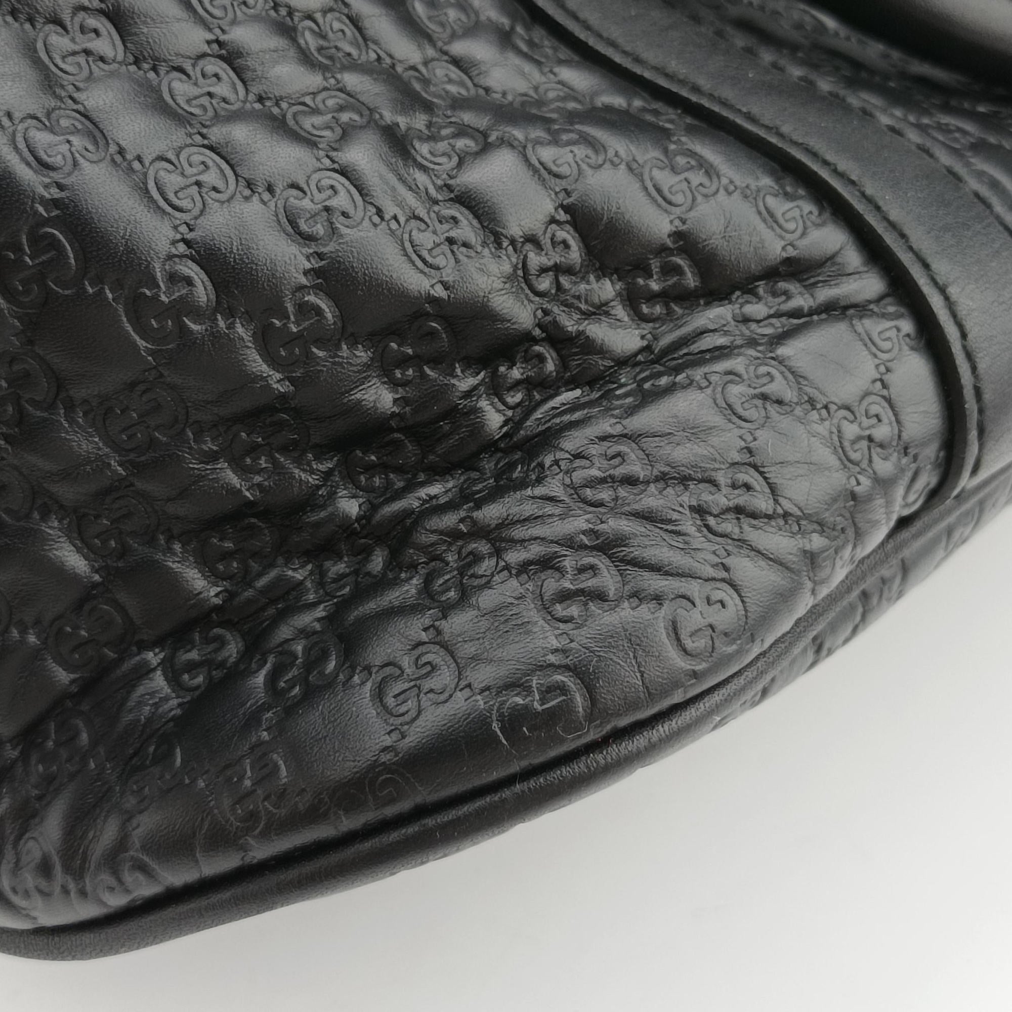 Secondhand Gucci Microguccissima Black Leather 449663 handbag | stylenewstar