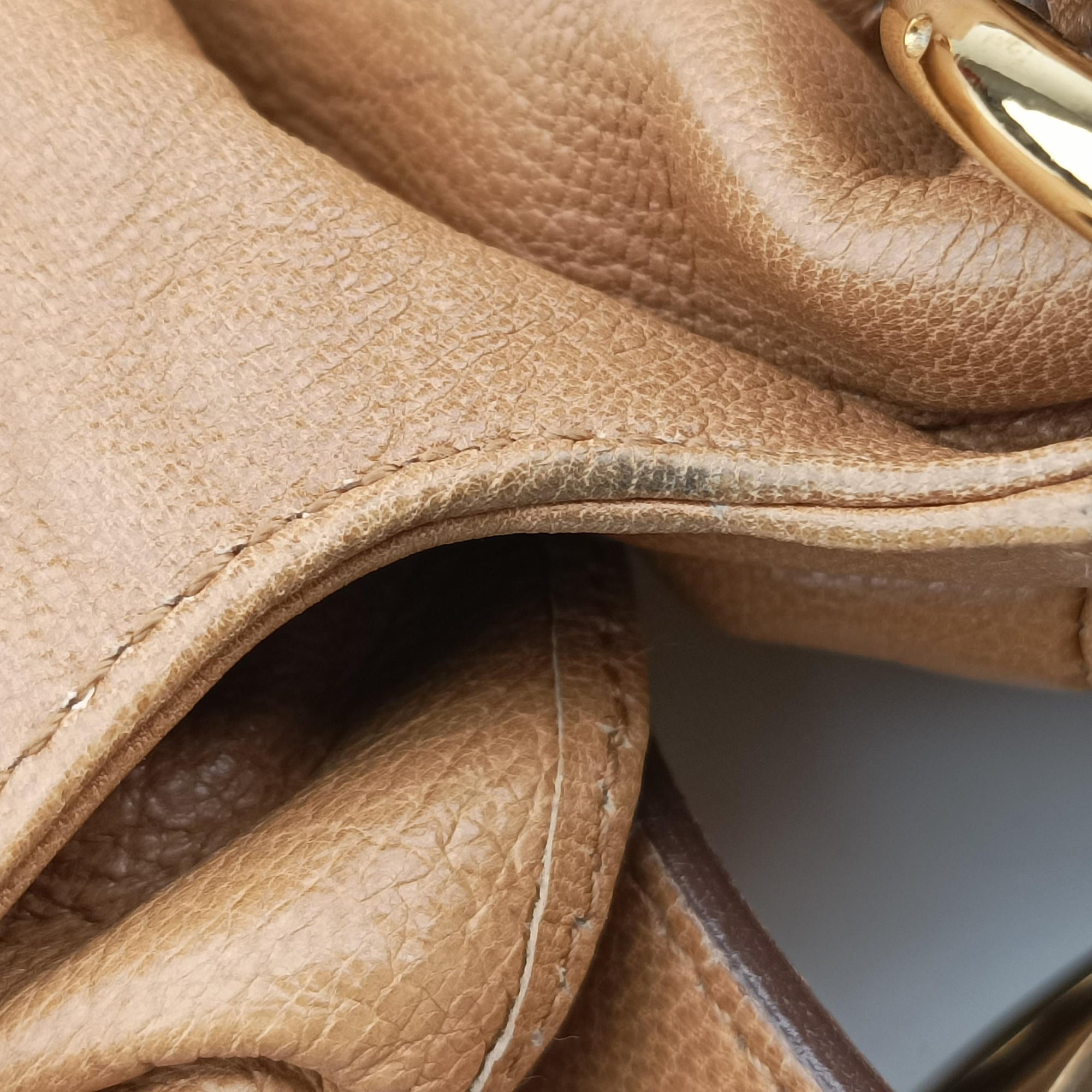 Secondhand Yves Saint Laurent Mombasa Camel Leather 112878 shoulderbag | stylenewstar