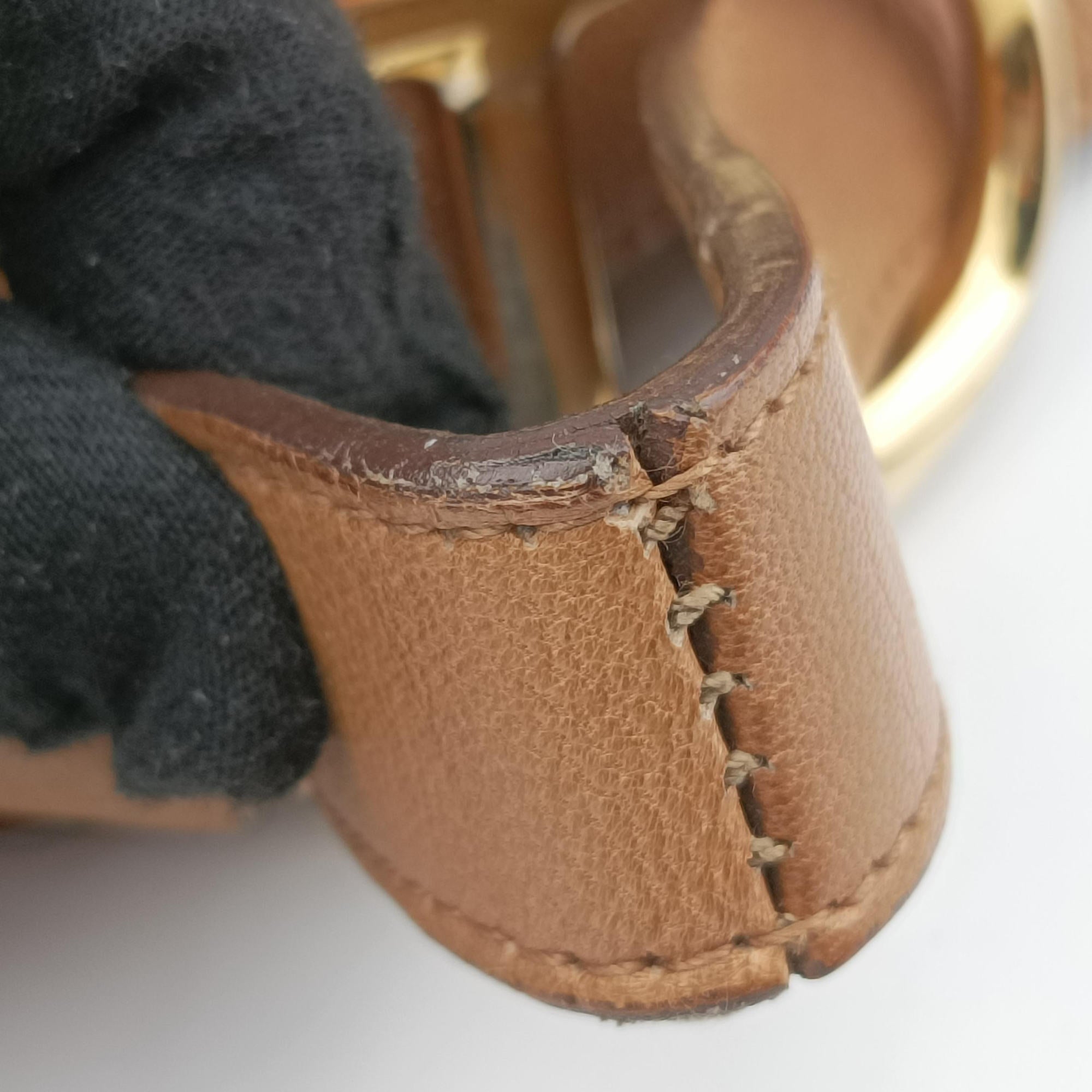 Secondhand Yves Saint Laurent Mombasa Camel Leather 112878 shoulderbag | stylenewstar