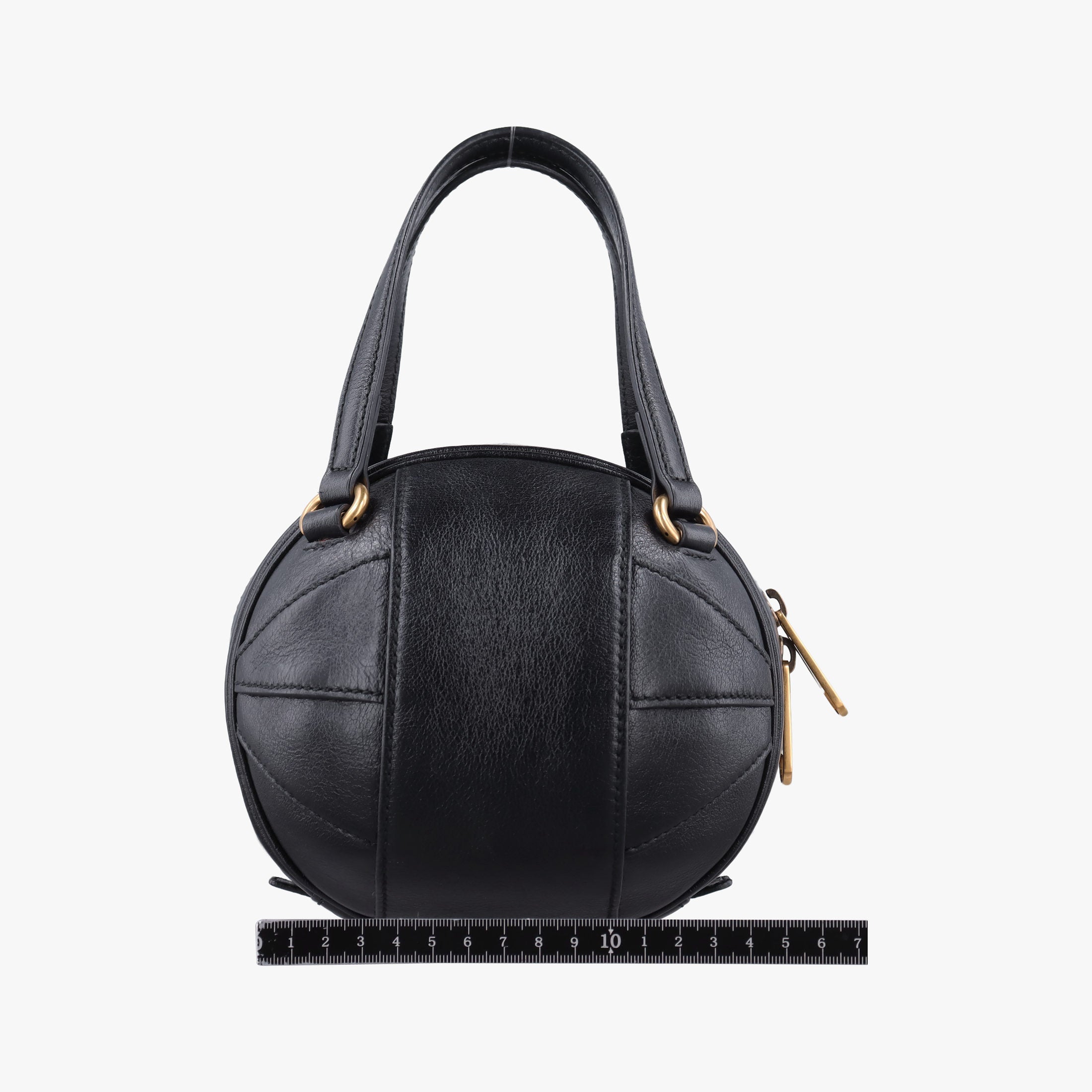Vintage Gucci Basketball Shape Black Leather 547855 shoulderbag | stylenewstar