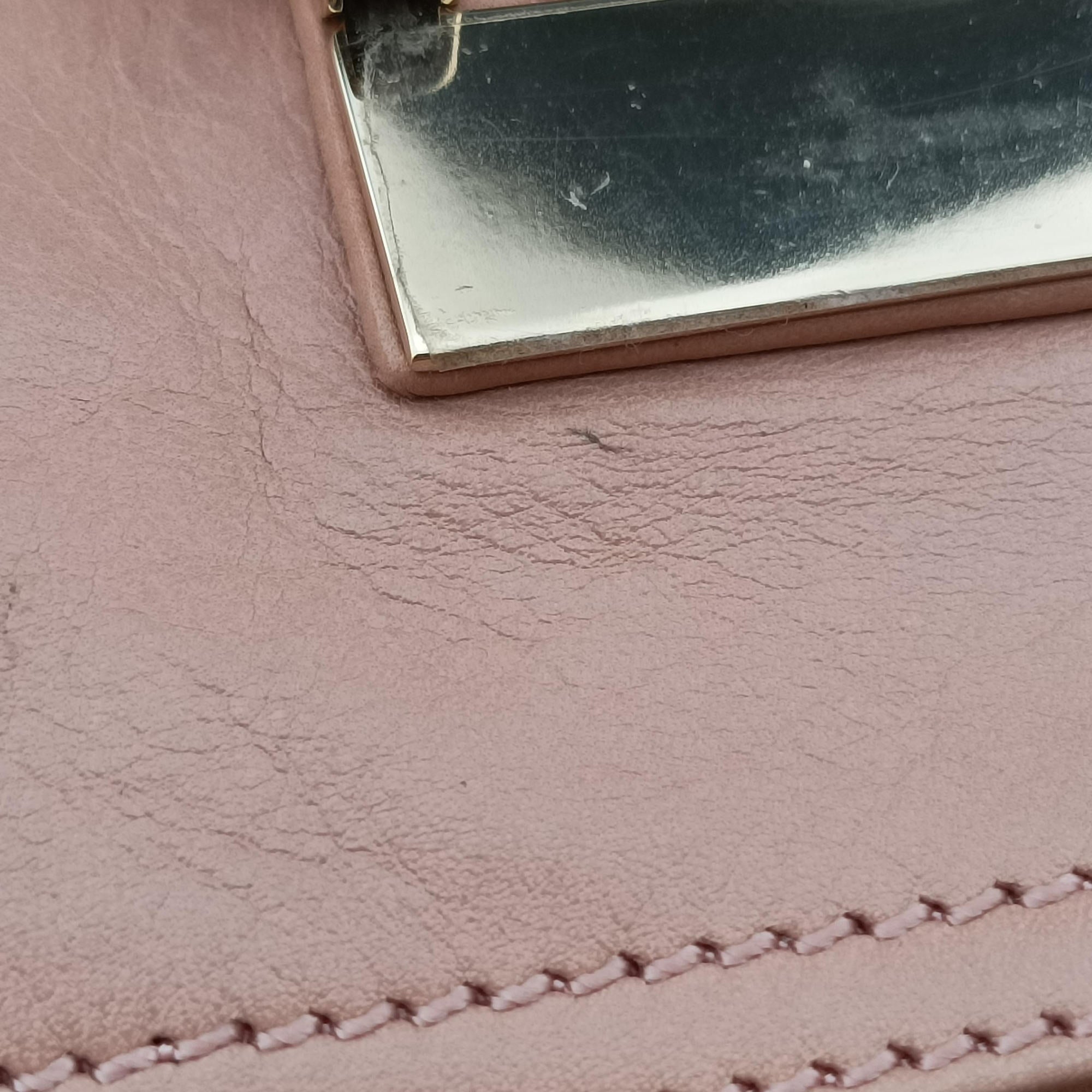 Pre-owned Fendi Maxi Baguette Flap Pink Leather 8BT143 shoulderbag | stylenewstar