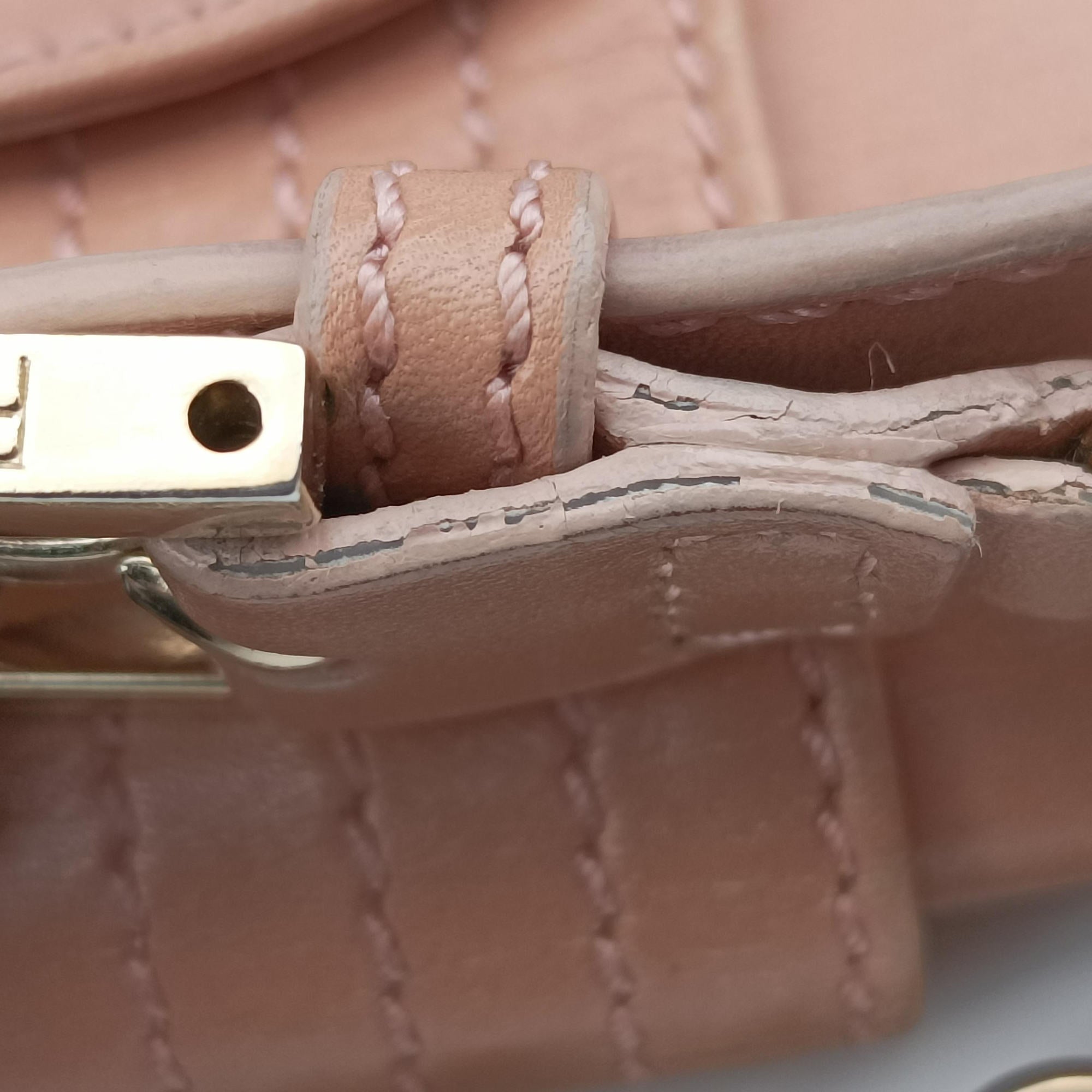 Pre-owned Fendi Maxi Baguette Flap Pink Leather 8BT143 shoulderbag | stylenewstar