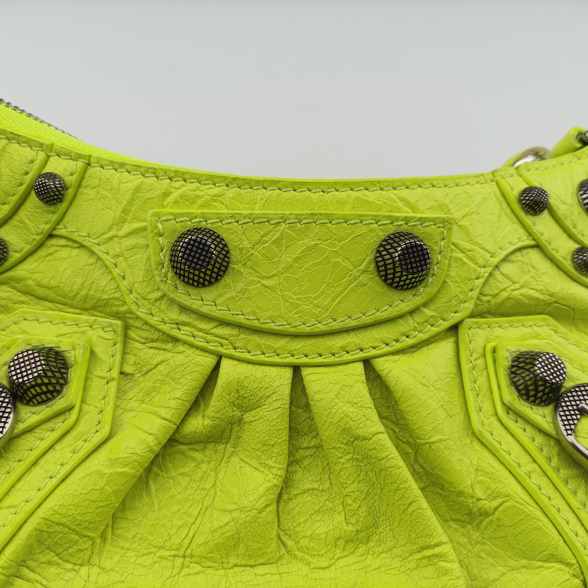 Vintage Balenciaga Le Cagole Green lambskin  shoulderbag | stylenewstar