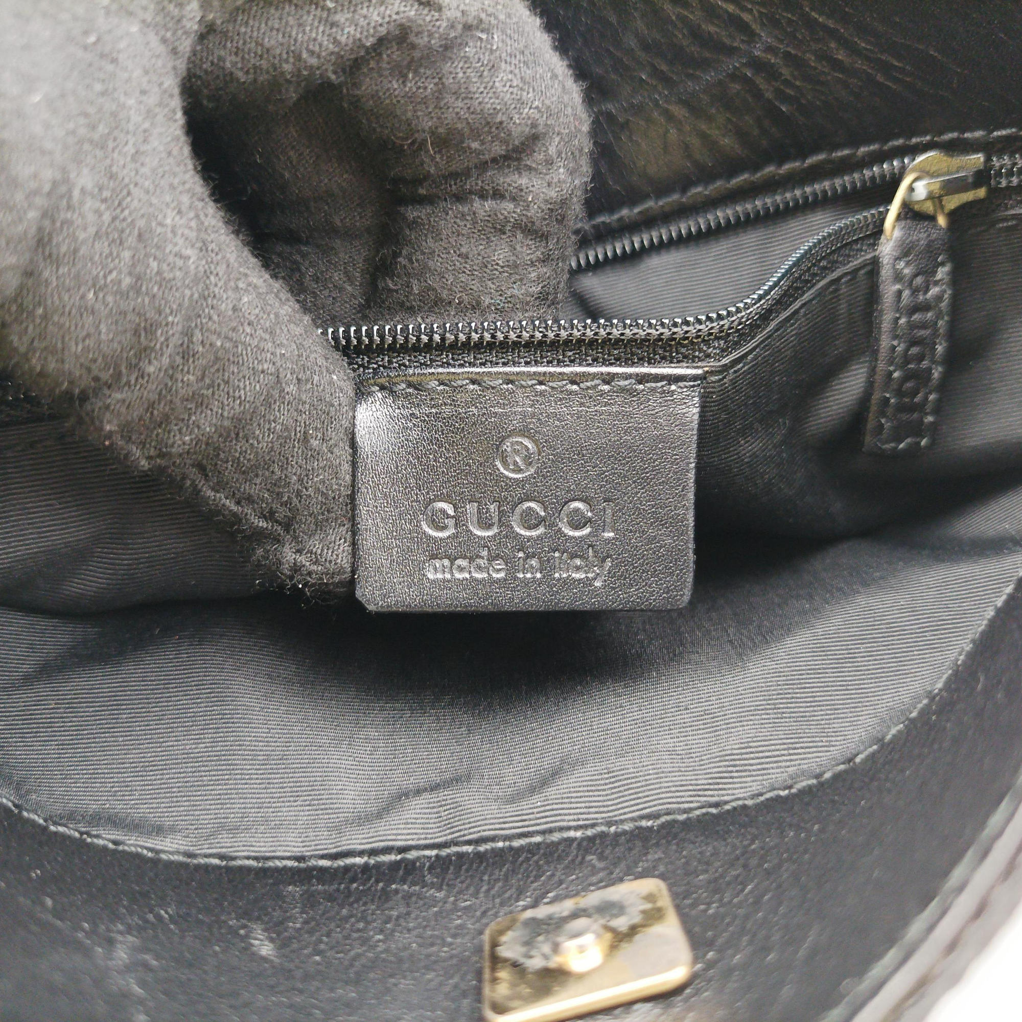 Pre-owned Gucci GG canvas Black canvas 91762 shoulderbag | stylenewstar