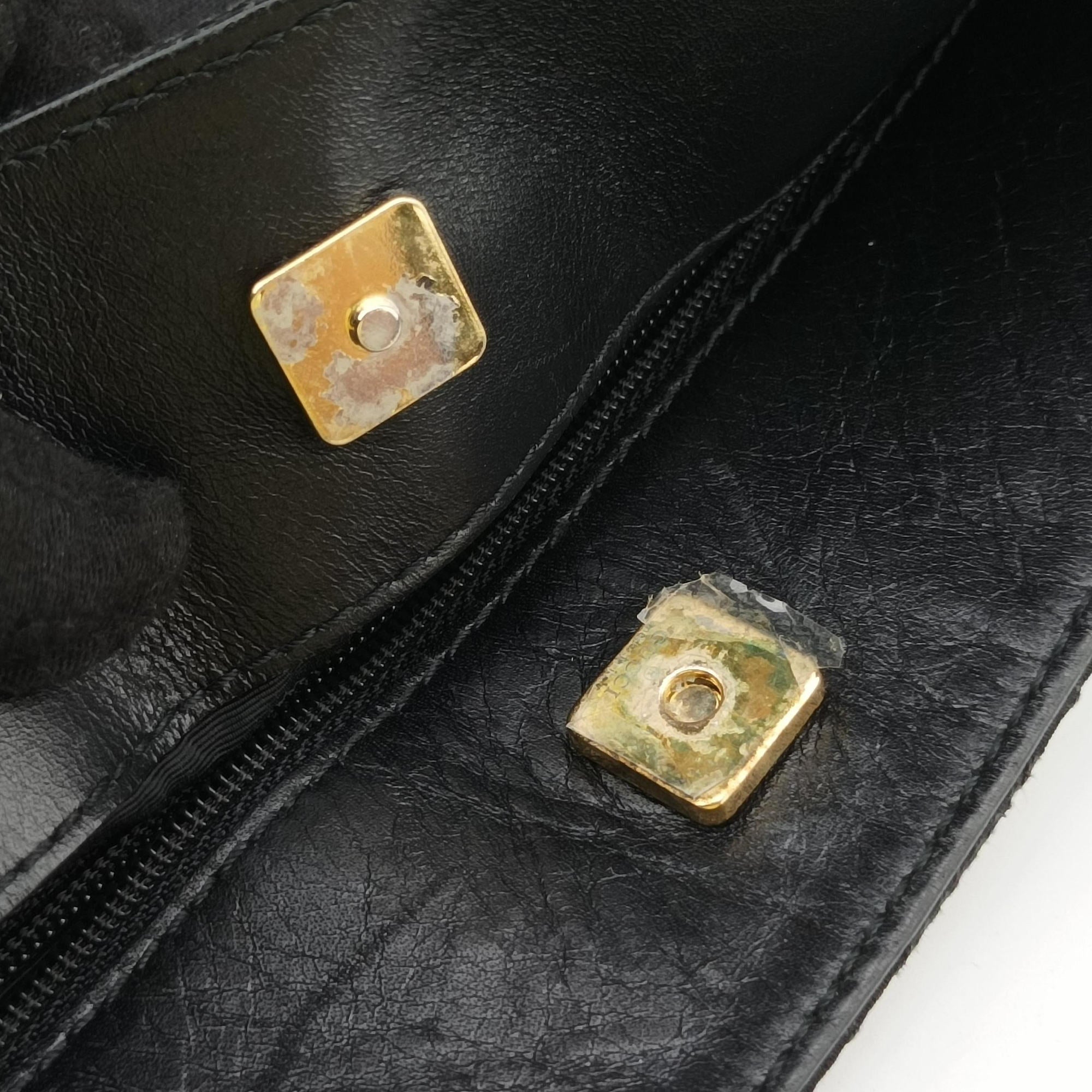 Pre-owned Gucci GG canvas Black canvas 91762 shoulderbag | stylenewstar