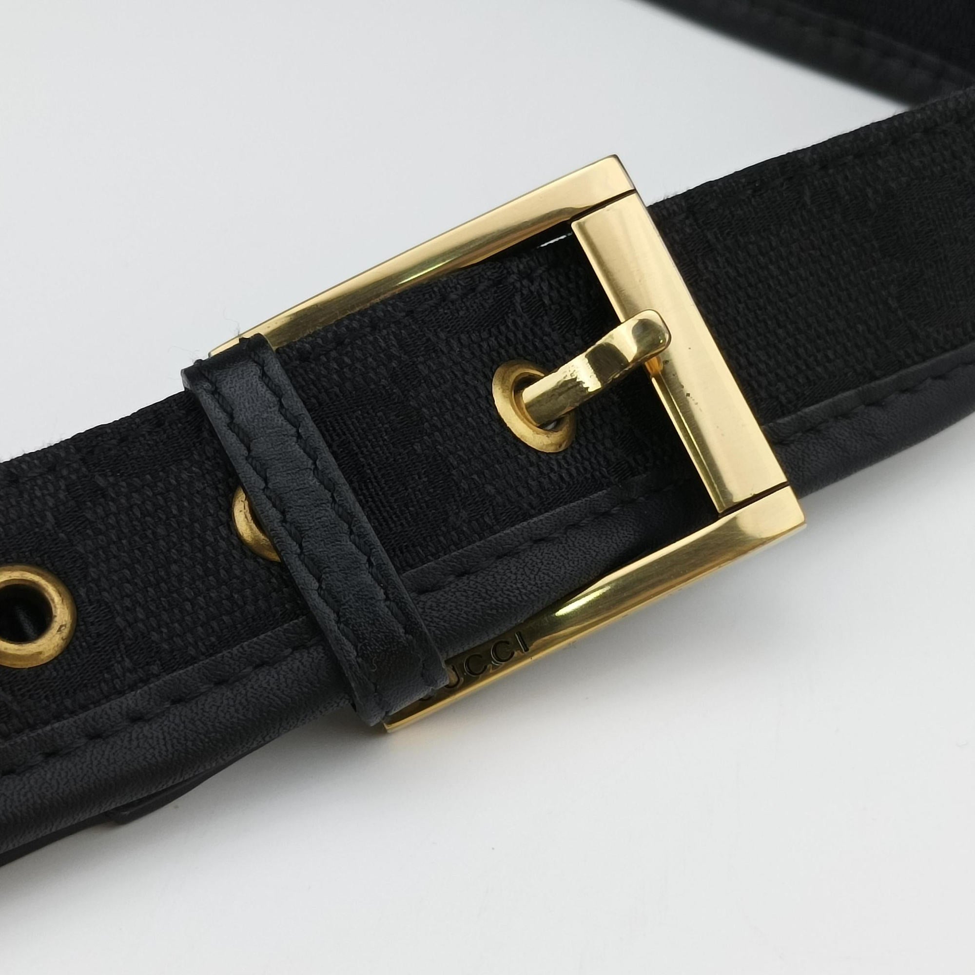 Pre-owned Gucci GG canvas Black canvas 91762 shoulderbag | stylenewstar
