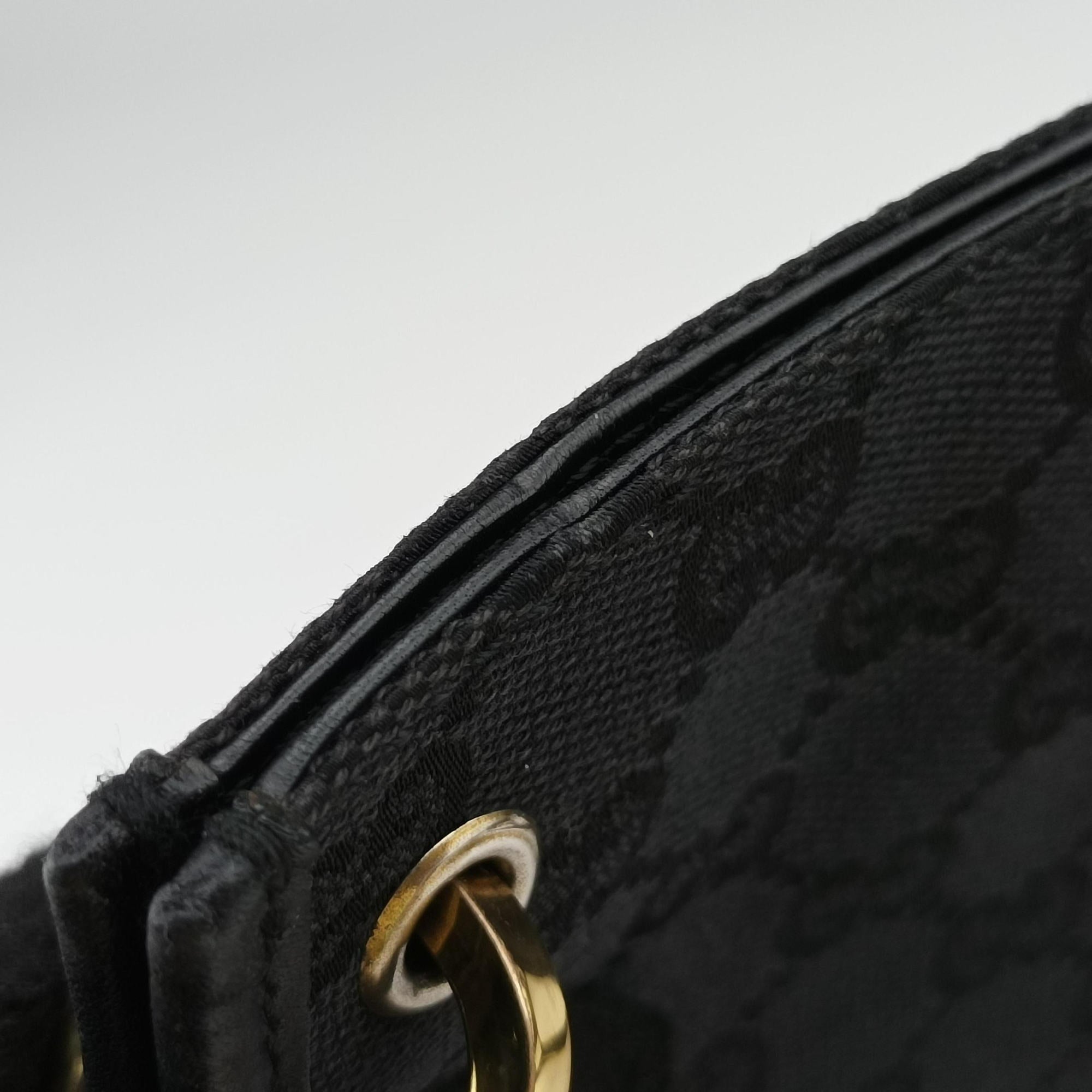 Pre-owned Gucci GG canvas Black canvas 91762 shoulderbag | stylenewstar