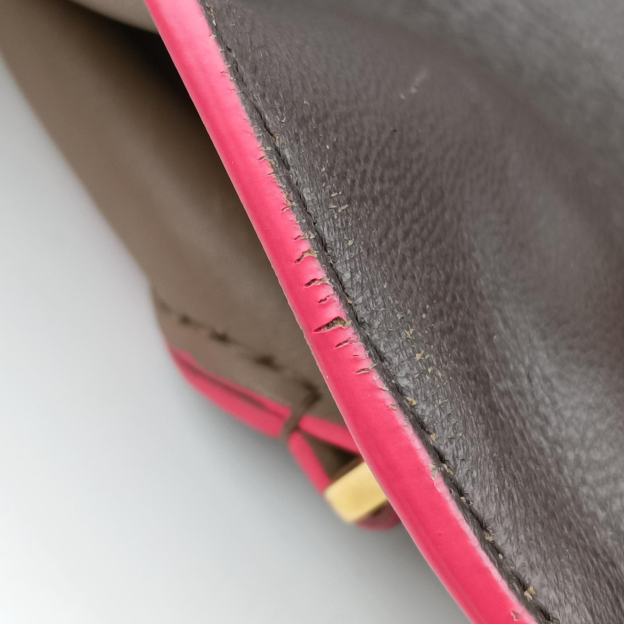 Secondhand Celine Trapeze Black Leather  handbag | stylenewstar