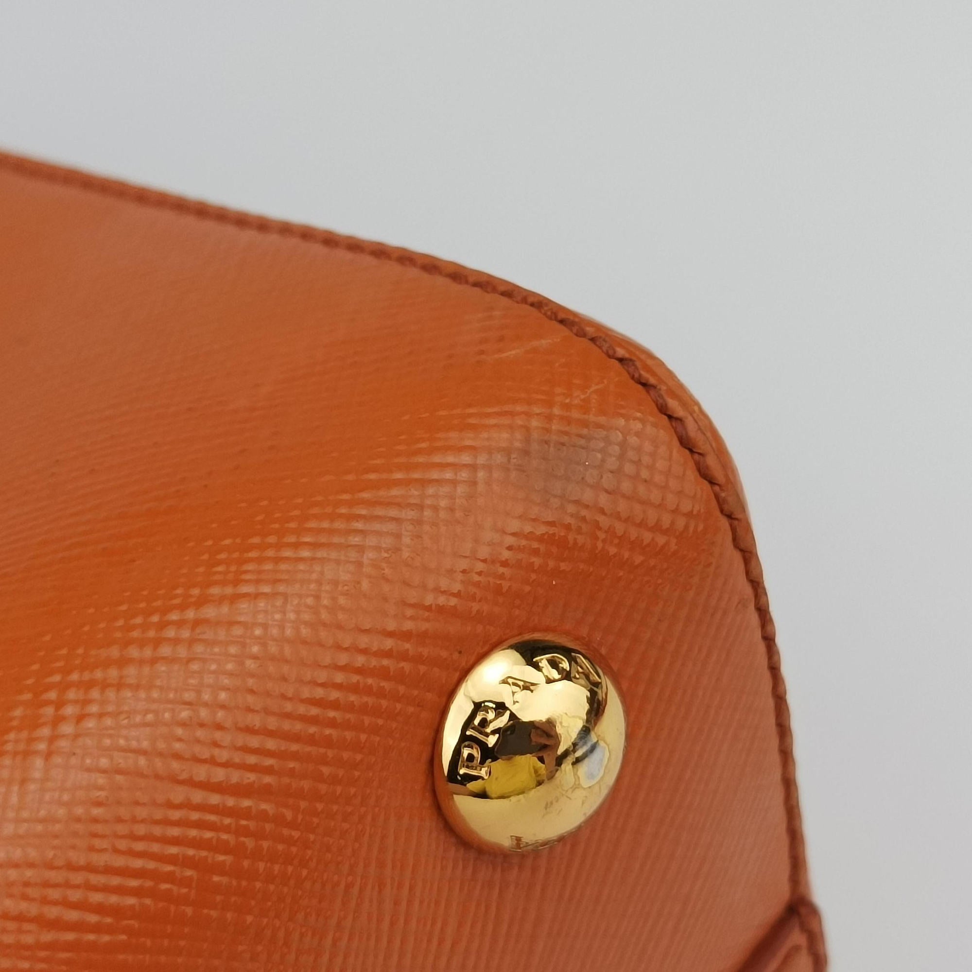 Pre-owned Prada Tote Orange Patent Saffiano Leather BN2411 shoulderbag | stylenewstar