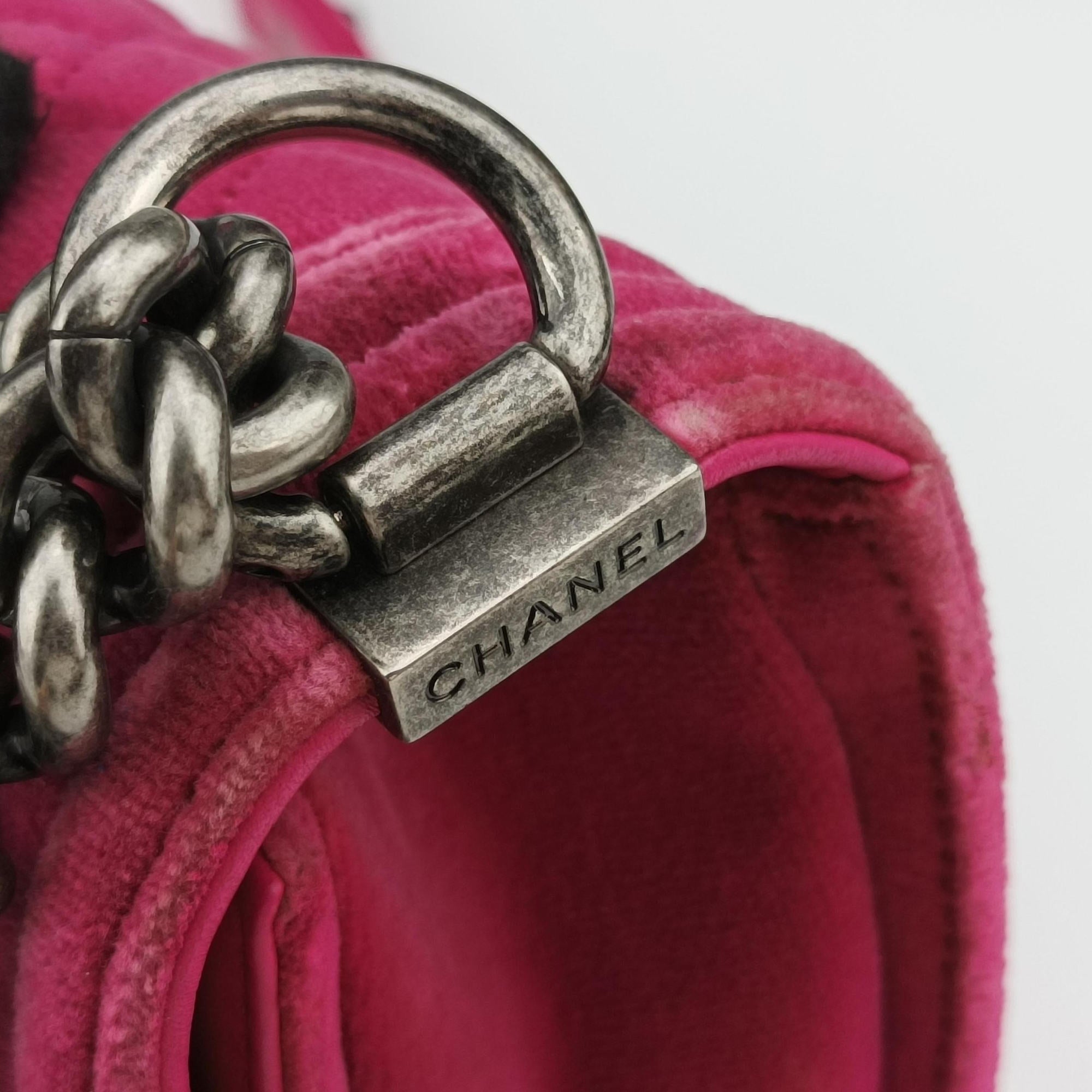 Pre-owned Chanel BOY CHANEL Rose velour A67416 shoulderbag | stylenewstar