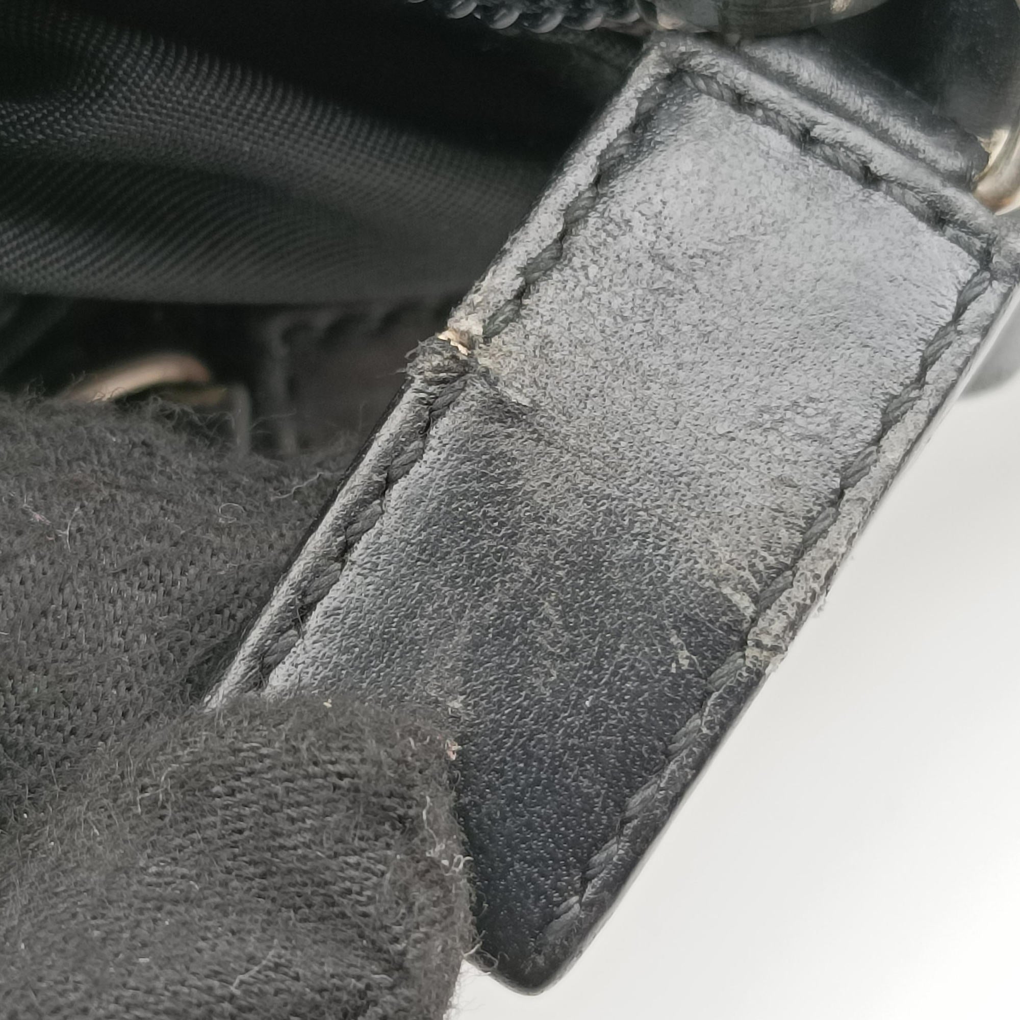 Pre-owned Prada Tessuto Black Nylon 1BB024 shoulderbag | stylenewstar