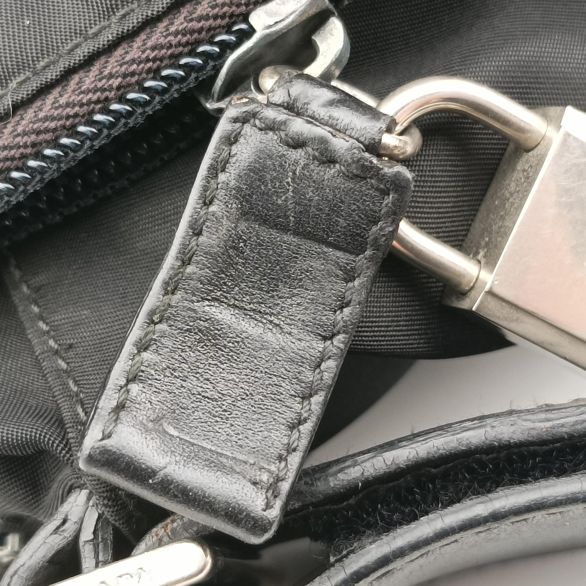 Pre-owned Prada Tessuto Black Nylon 1BB024 shoulderbag | stylenewstar