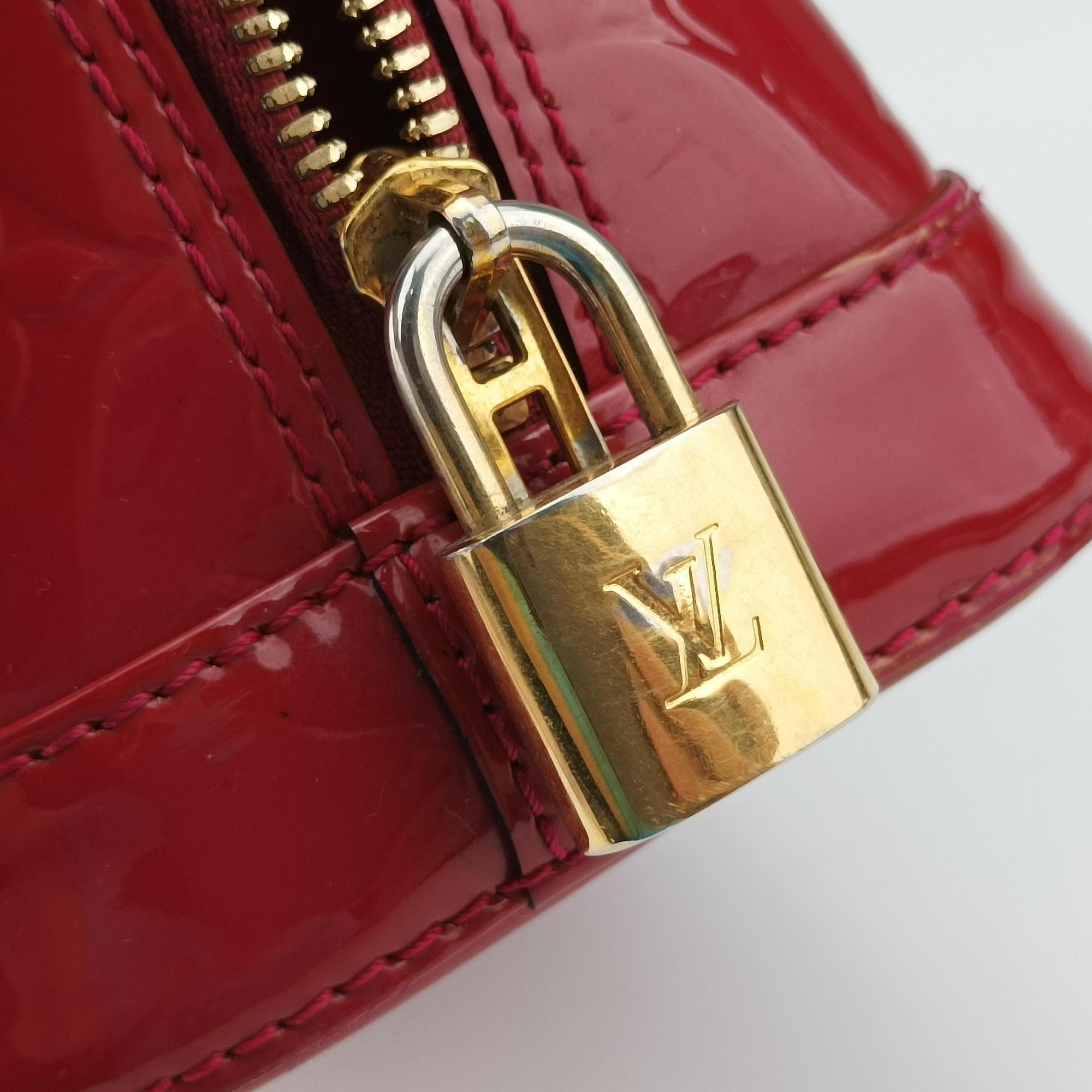 Pre-owned Louis Vuitton Alma BB ROSE INDIEN Vernis M91606 shoulderbag | stylenewstar