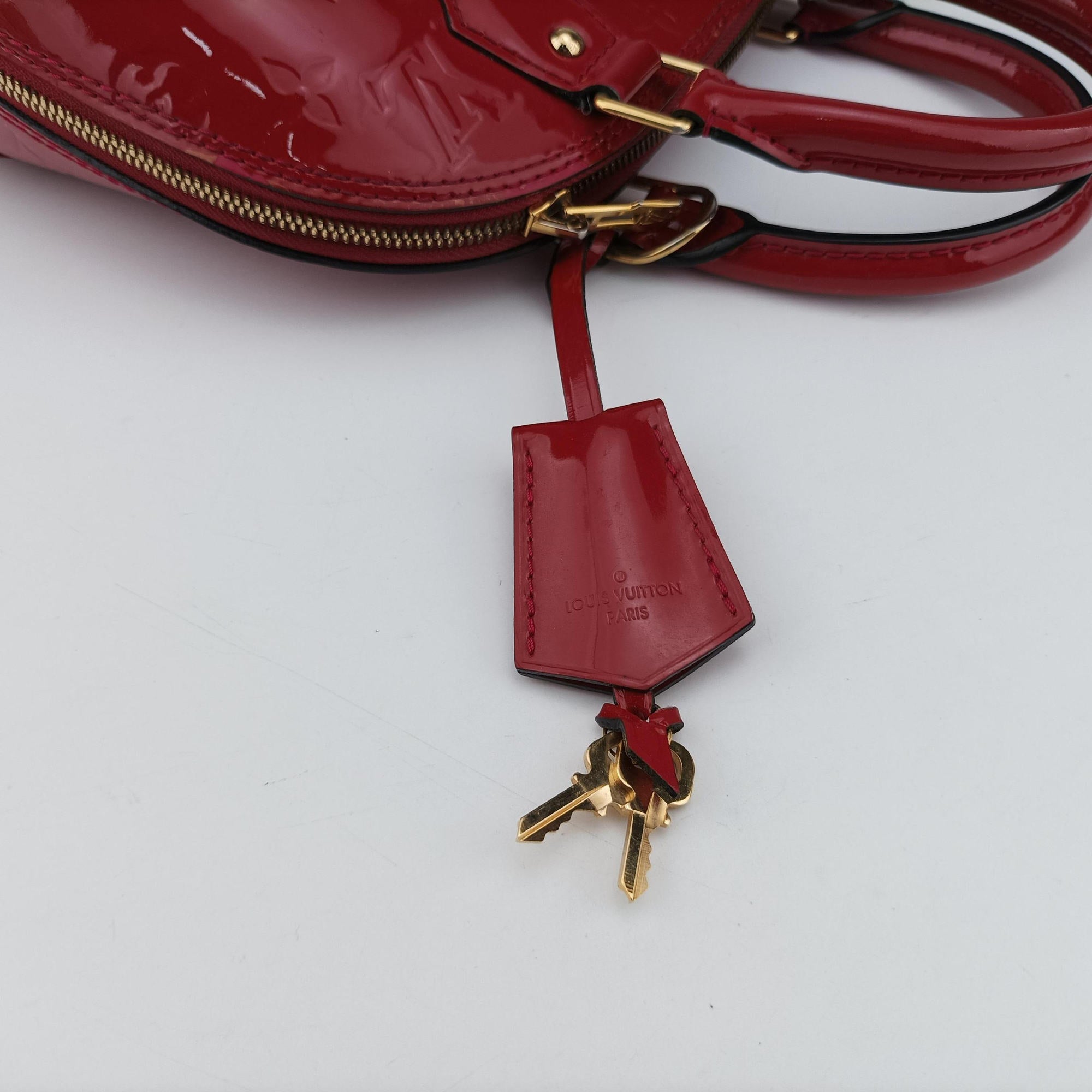 Pre-owned Louis Vuitton Alma BB ROSE INDIEN Vernis M91606 shoulderbag | stylenewstar